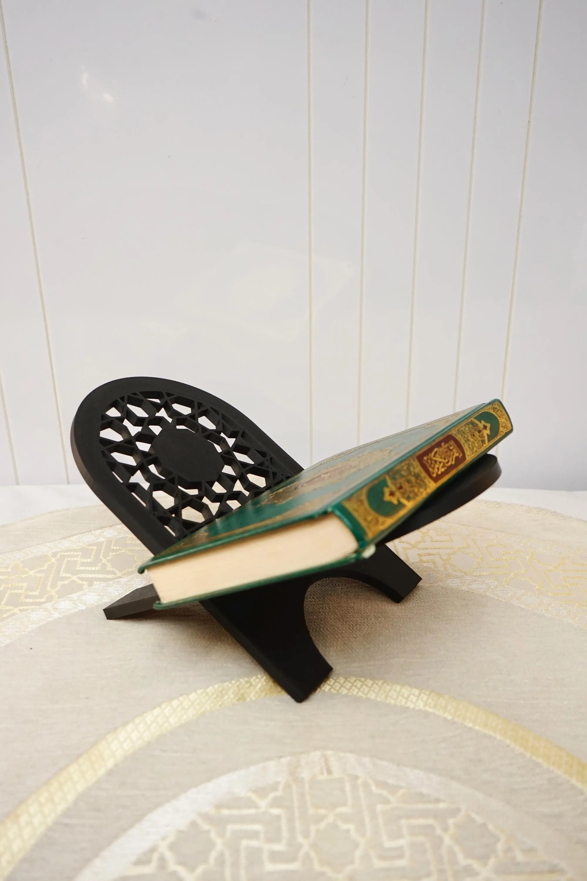 Quran Stand – Personalised Islamic Rehal – 3D Printed Muslim Gift – Ramadan & Eid Home Decor | Geo Pointed Arch Design - image 4