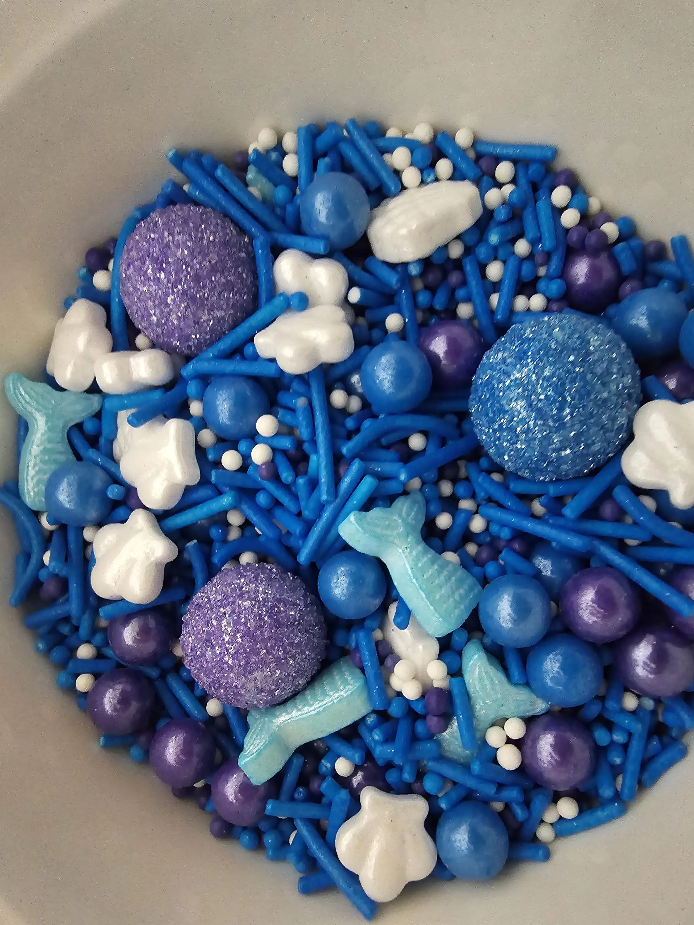 Mermaid Tails Sprinkle Mix: Edible Cake & Cupcake Decoration - image 4