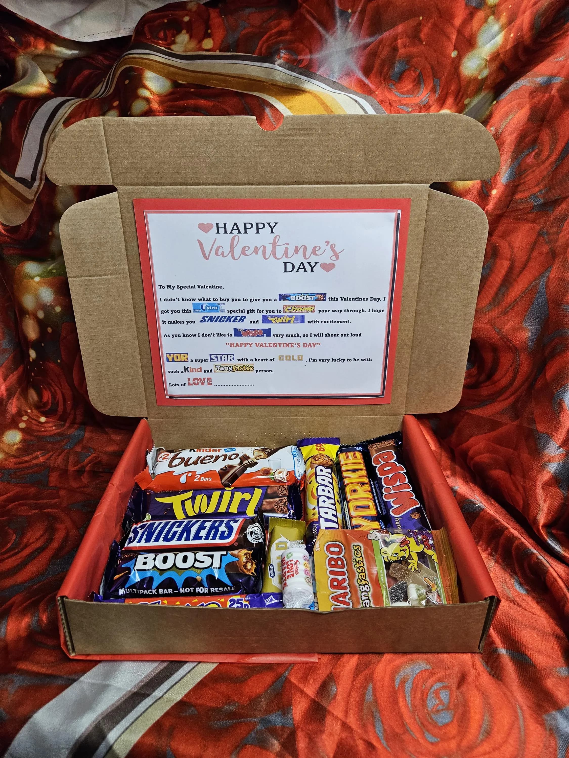 Valentines Day Sweet Treat Box | Chocolate gift for her | Chocolate gifts for him | Personalised Valentines Sweets | Valentines Gift ideas - image 4
