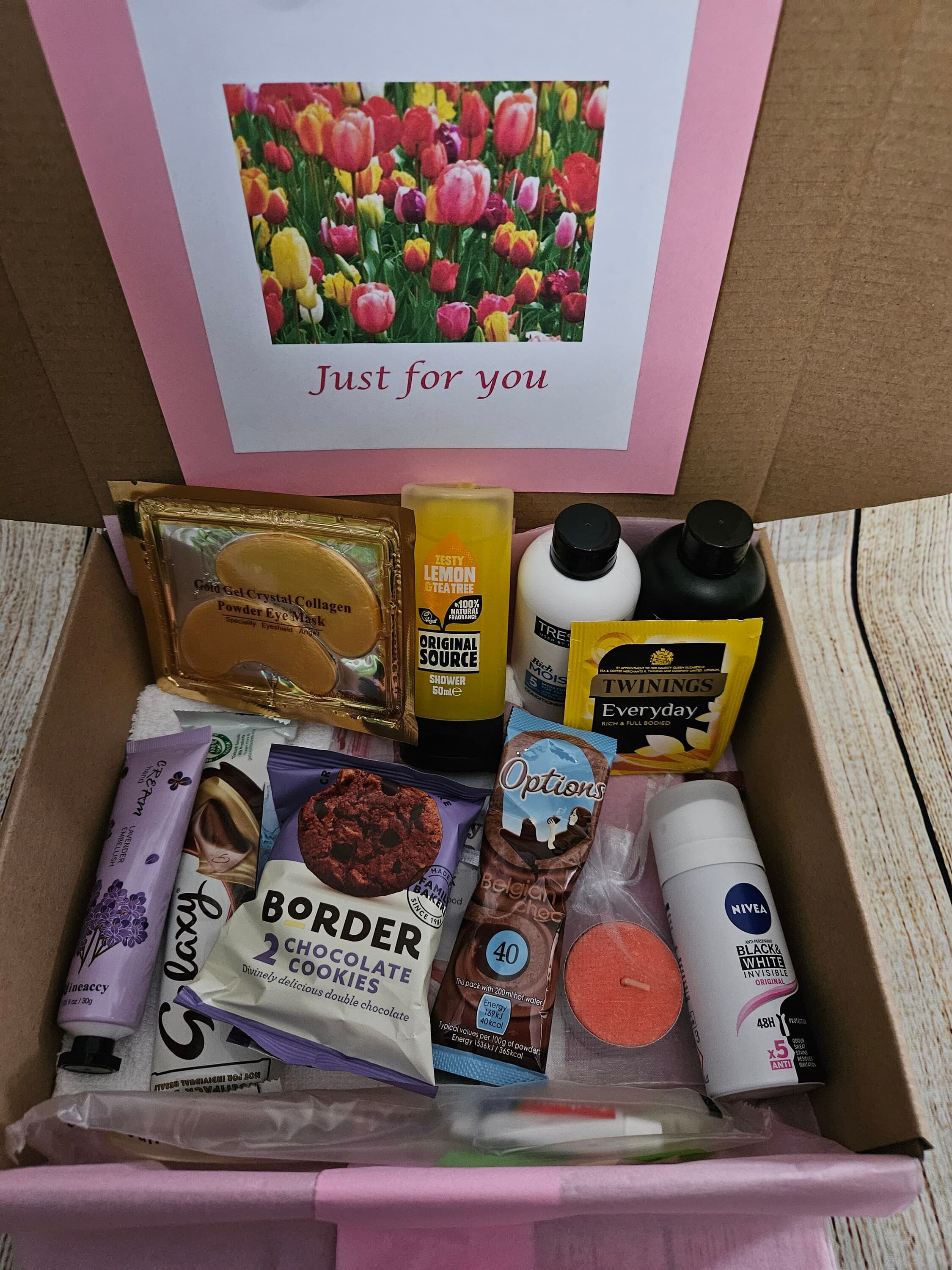 Female Gifts| Pamper Gift Box for her | relax pamper hamper gifts | Gifts for mum | Spa gift set | thinking of you | Birthday Gifts - image 3