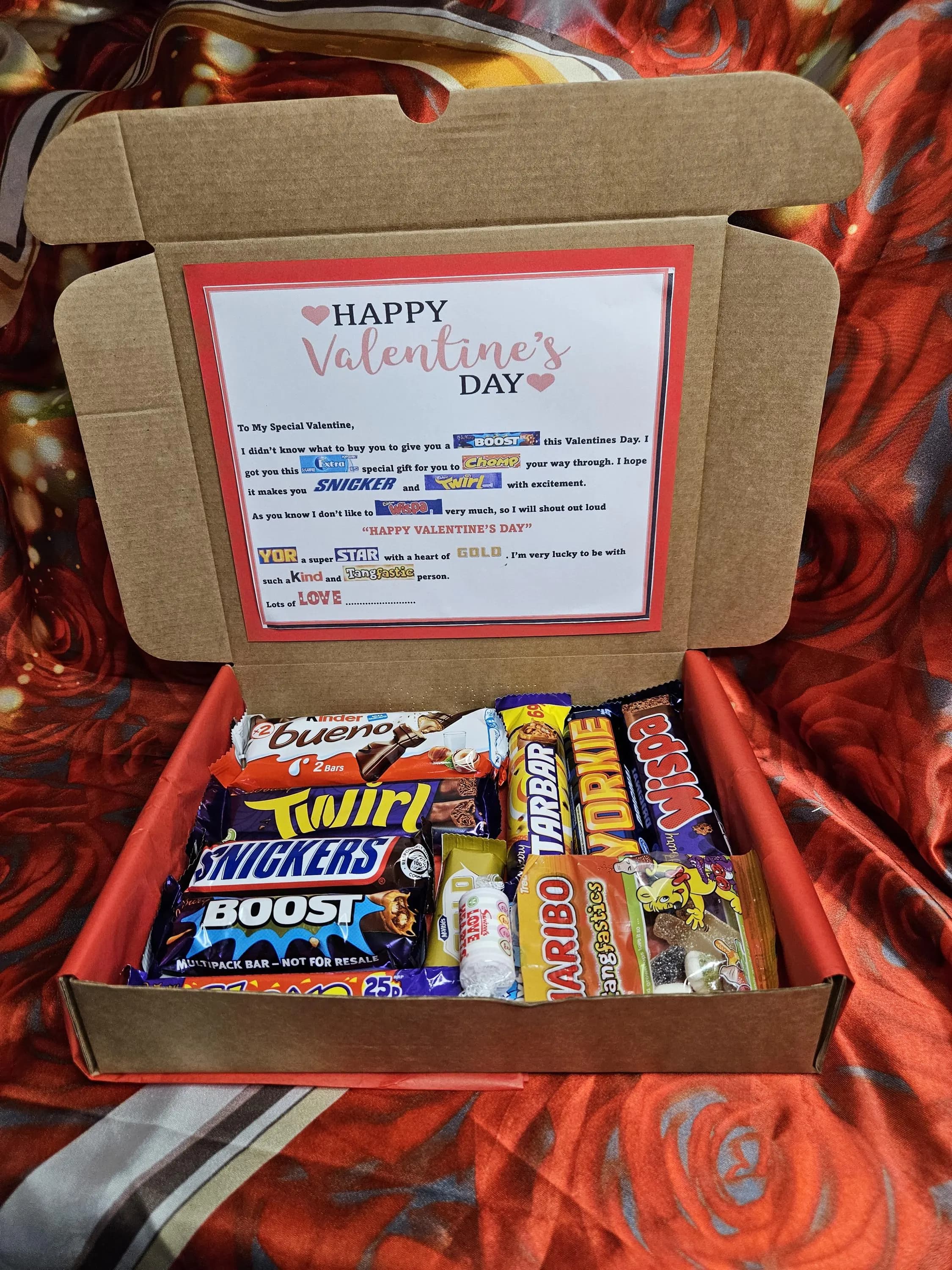 Valentines Day Sweet Treat Box | Chocolate gift for her | Chocolate gifts for him | Personalised Valentines Sweets | Valentines Gift ideas - image 2