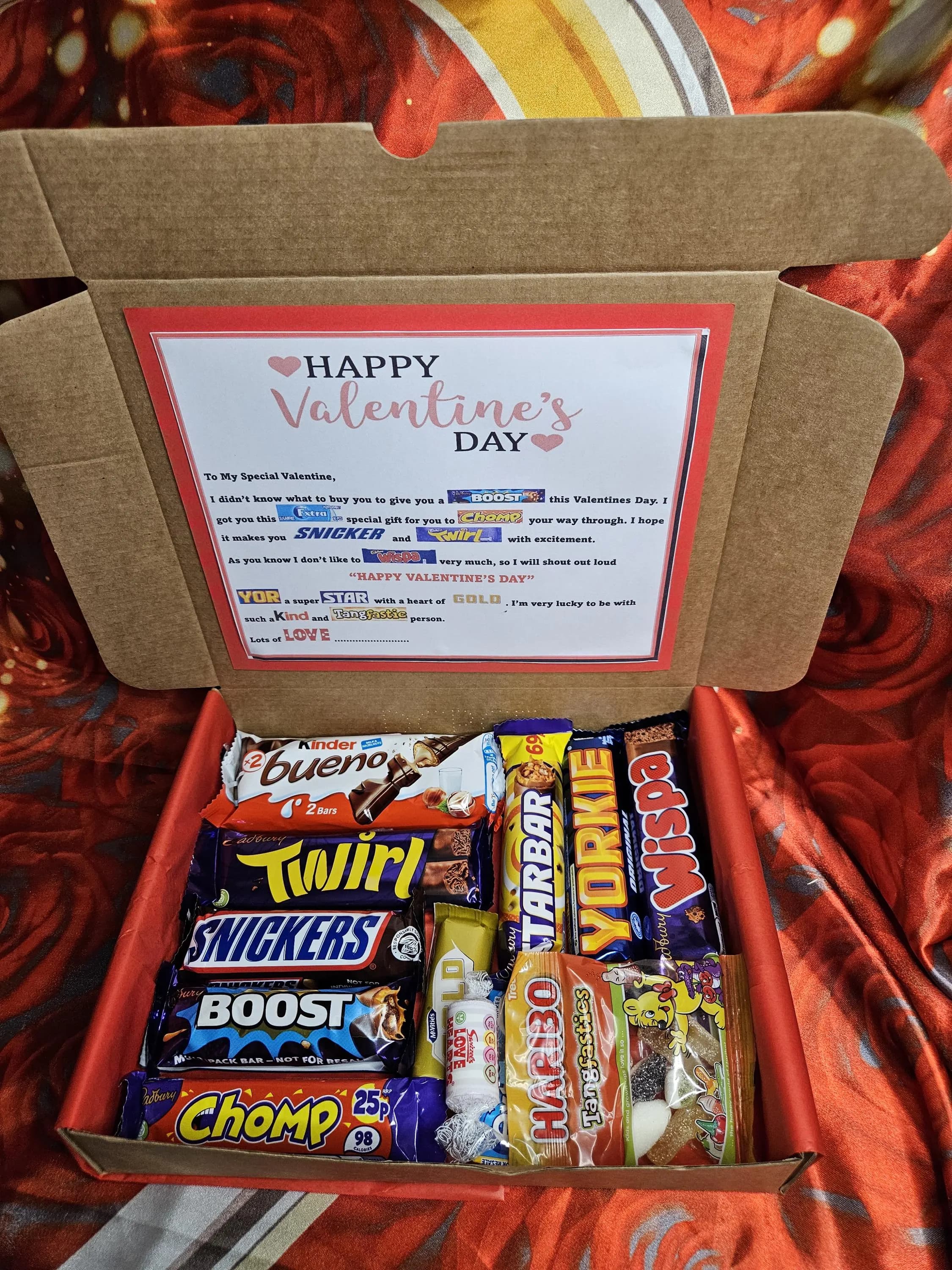 Valentines Day Sweet Treat Box | Chocolate gift for her | Chocolate gifts for him | Personalised Valentines Sweets | Valentines Gift ideas - image 3