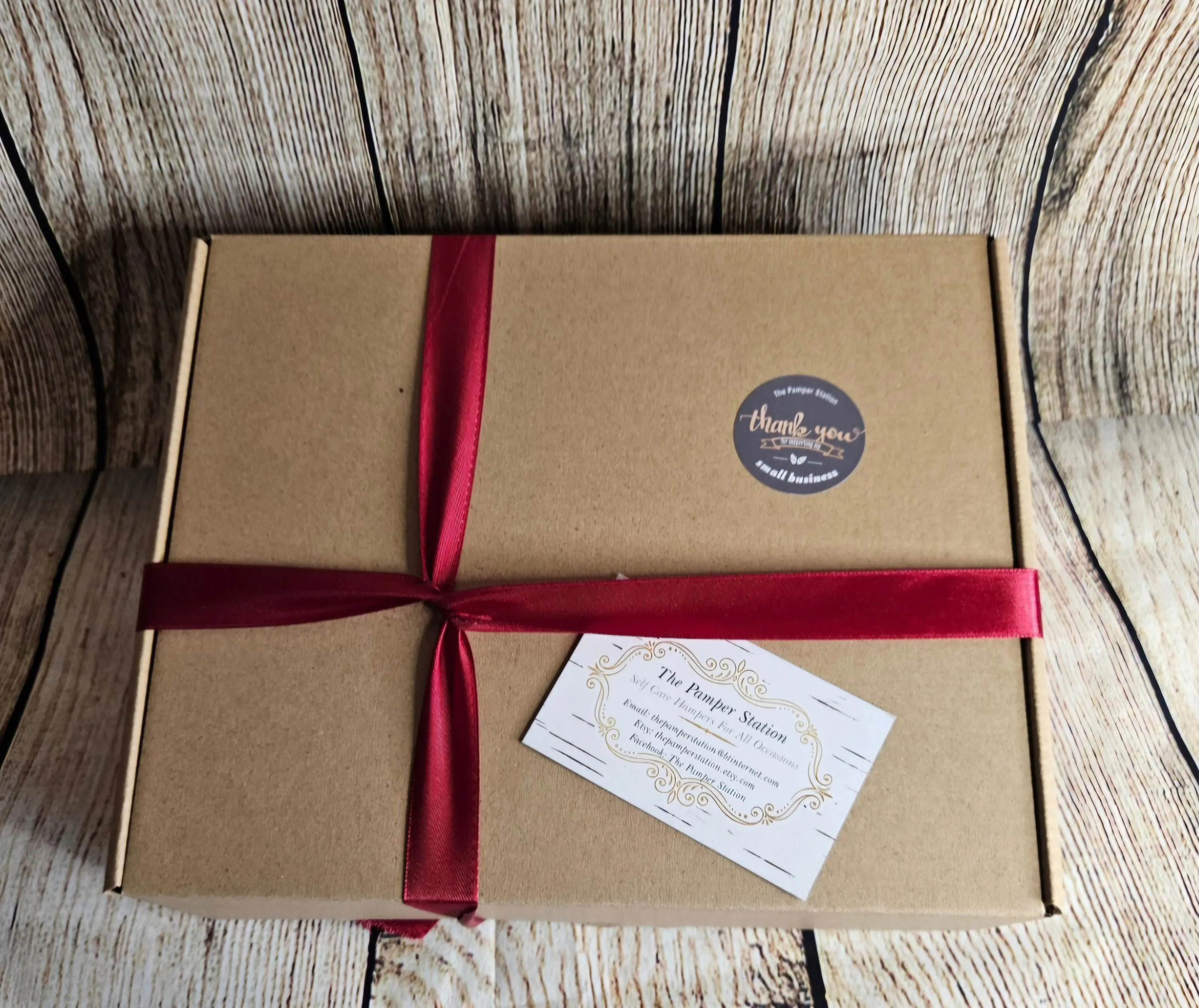 Valentines Day Sweet Treat Box | Chocolate gift for her | Chocolate gifts for him | Personalised Valentines Sweets | Valentines Gift ideas - image 5