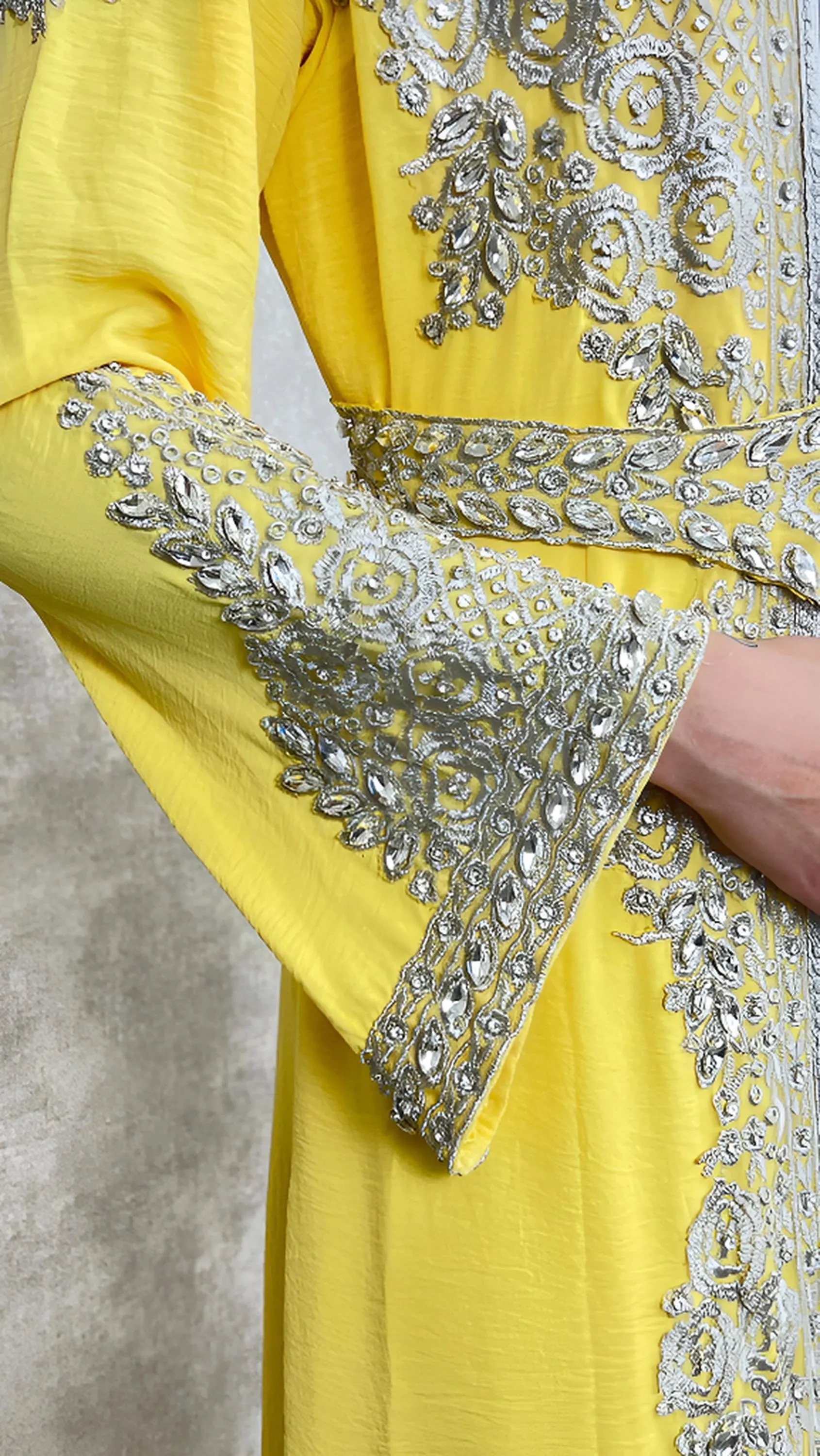 Kaftan Balkies mit Abaya, gelb, Trompetenärmel, Gürtel, silber Stickerei, Abendkleid, Hochzeitsdress, Verlobung, Hennakleid, Festkleid - image 3