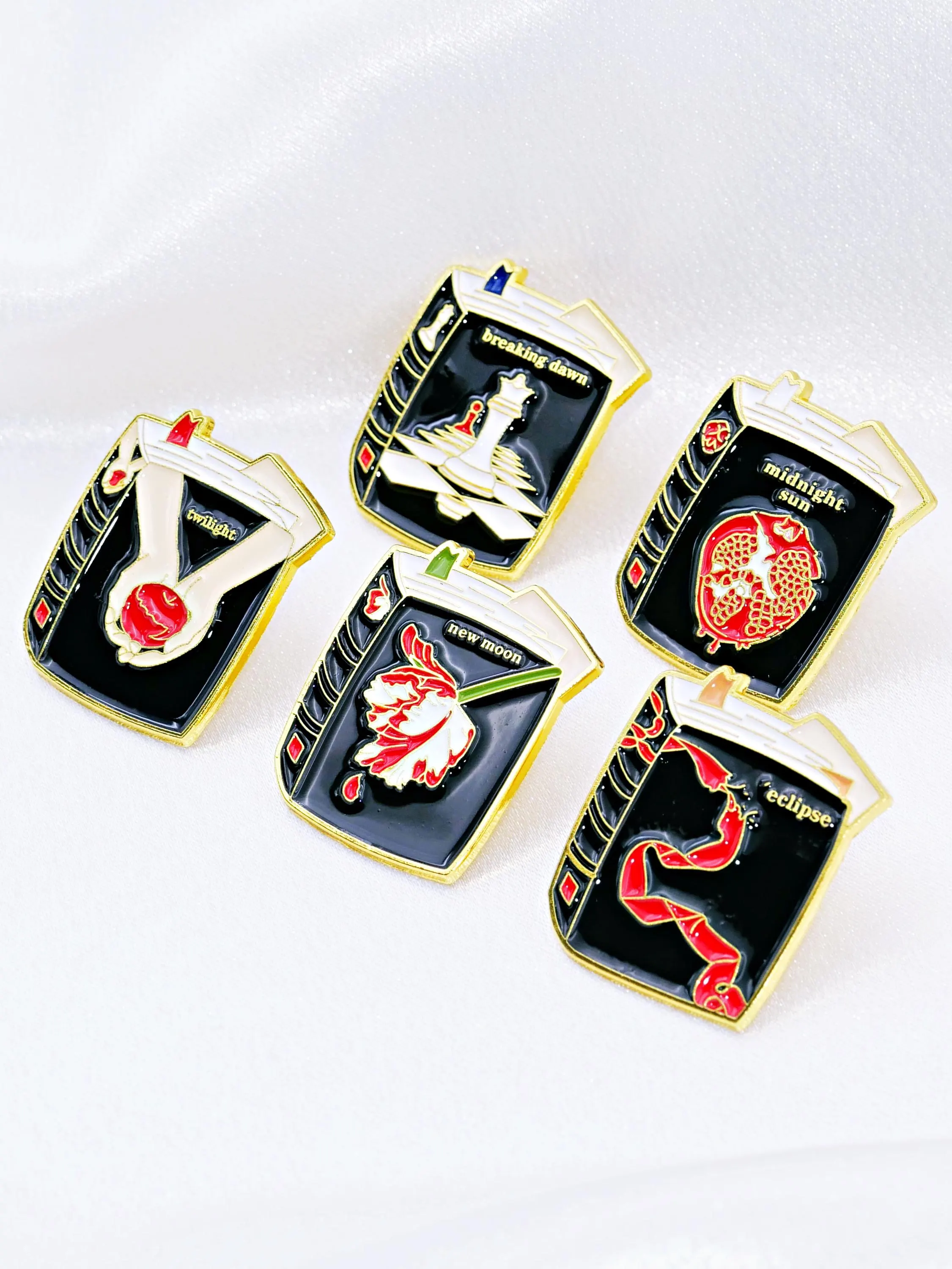 Twilight Enamel Pin / Book Series Enamel Pin Set / Lapel Pin