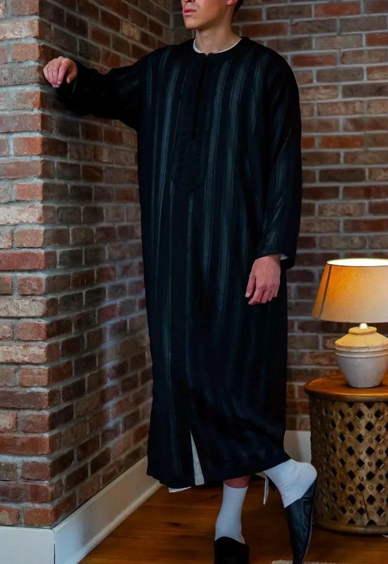 Luxury Moroccan Kaftan Jabadoor: Men's Wedding Thobe (2 Pieces) - image 2