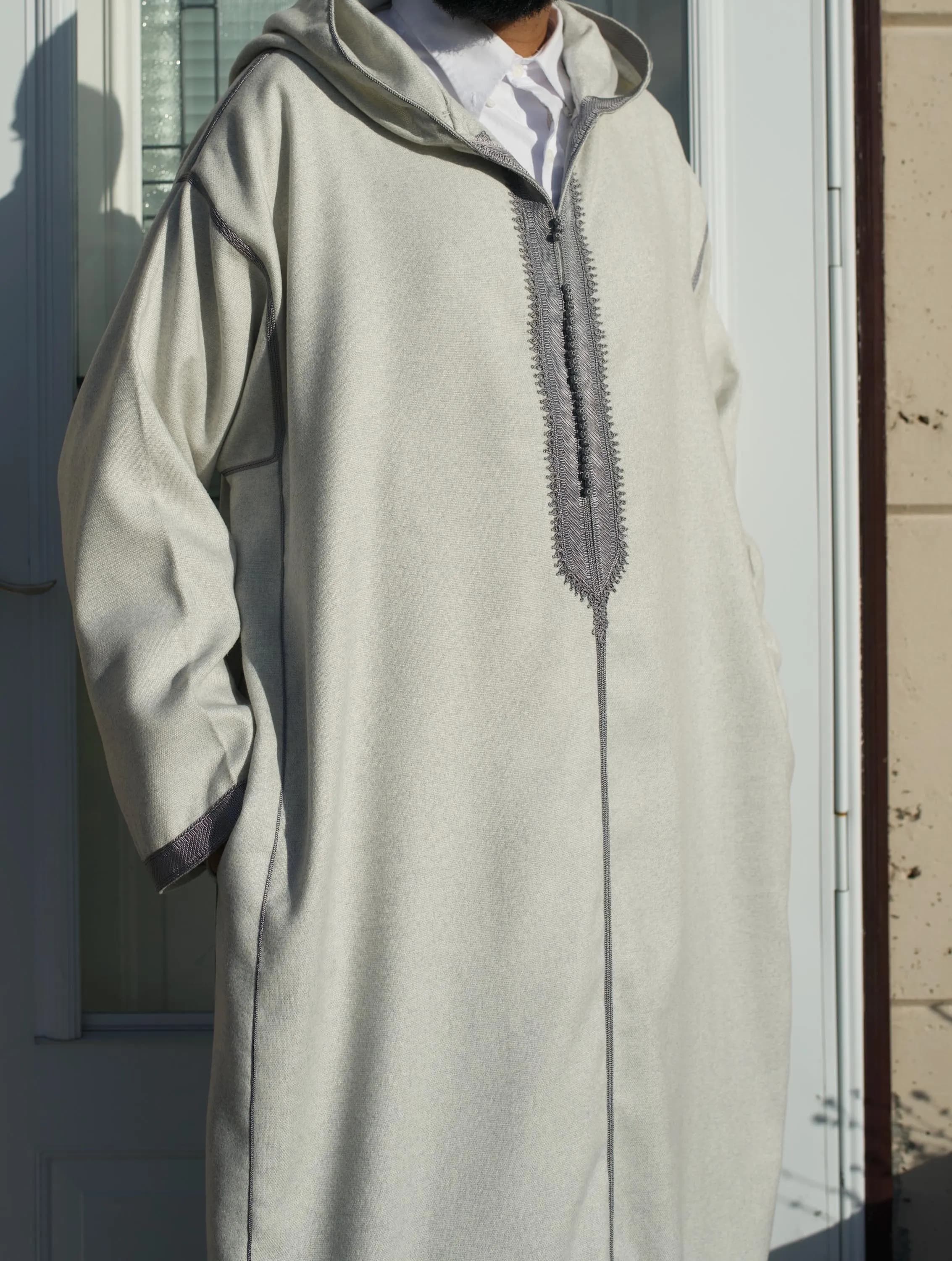 Moroccan Djellaba Men: Hooded Caftan Outfit for Ramadan Dress - image 3