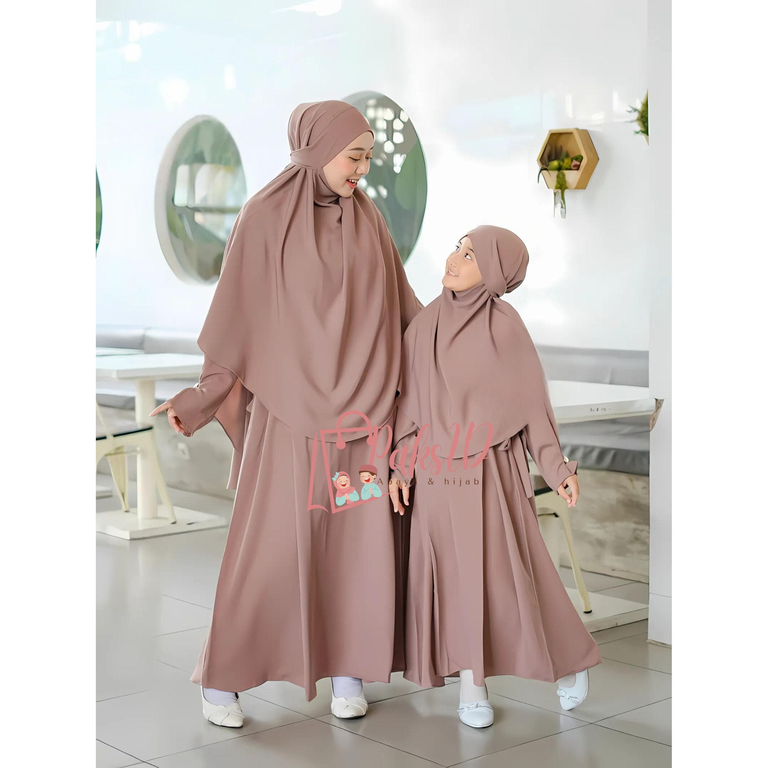Abaya Couple Mother & Child French Khimar, Muslim Dress Baby girl, Islamic Clothing,Muslim Abaya,Kids Prayer Attire,Girl Modest Fashion PS79 - image 4