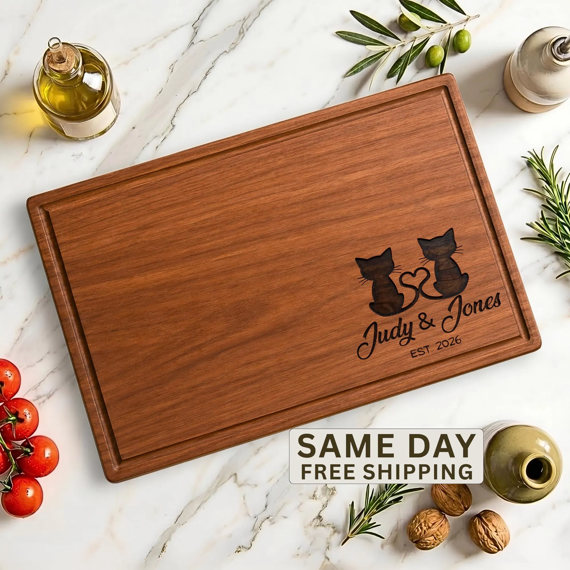 Personalized Cat Couple Cutting Board, Custom Charcuterie Board Cat Lovers Gift, Anniversary Gift for Couples Cat Parents, Housewarming Gift