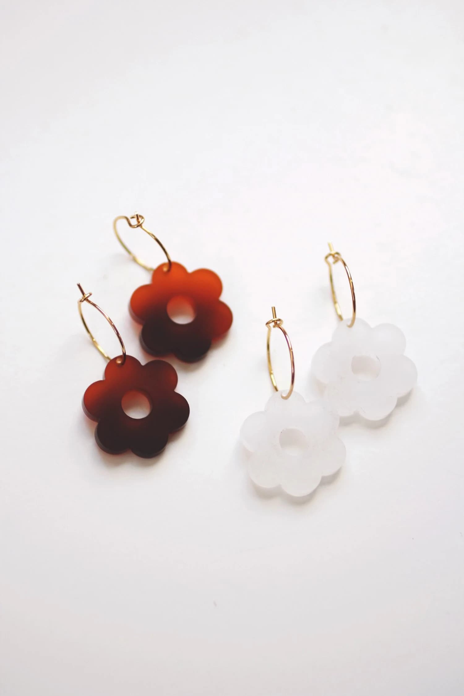 Daisy Flower Acrylic Earrings | Daisy Earrings | Flower Earrings | Minimalist Earrings | Modern Jewelry | Acrylic Earrings - image 2