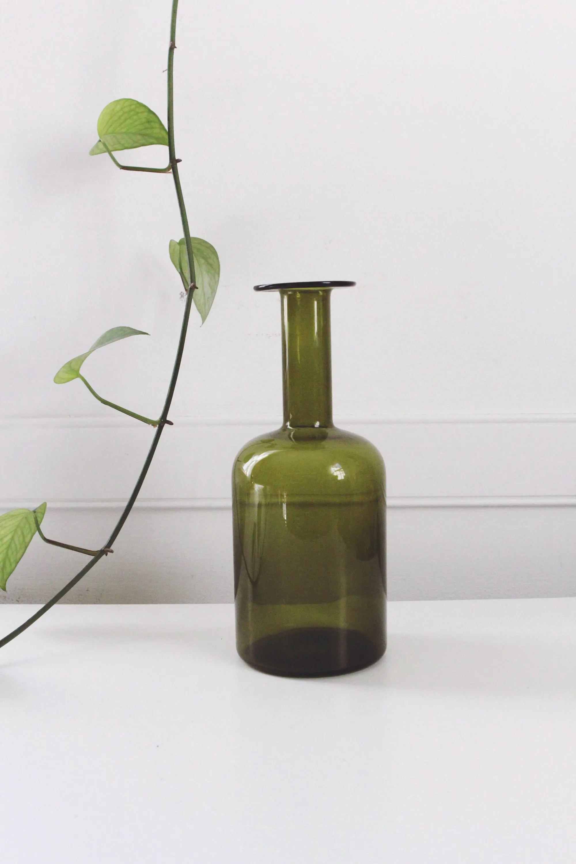 Vintage 60s Otto Brauer Holmegaard Gulvvase Olive Green Glass Vase - image 3
