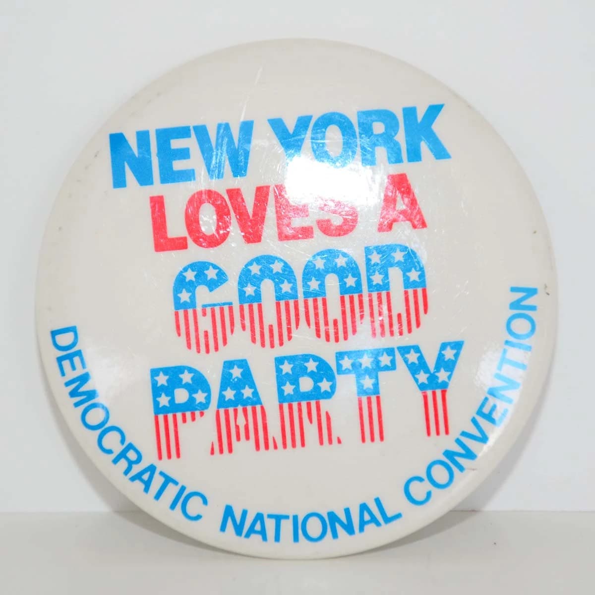 Vintage New York Loves A Good Party Democratic National Convention Pinback Button - image 4