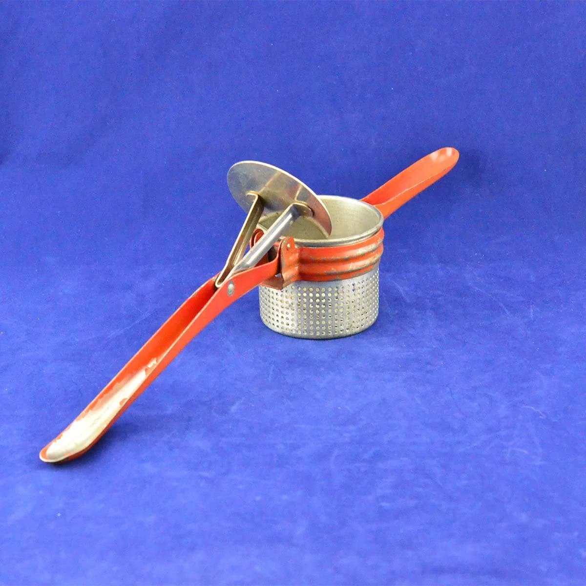 Vintage Handy Things Red Handle Potato Ricer - Kitchen Tool - Handy Things - Ludington Michigan - Retro Kitchen - Cooking Utensils & Gadgets - image 3