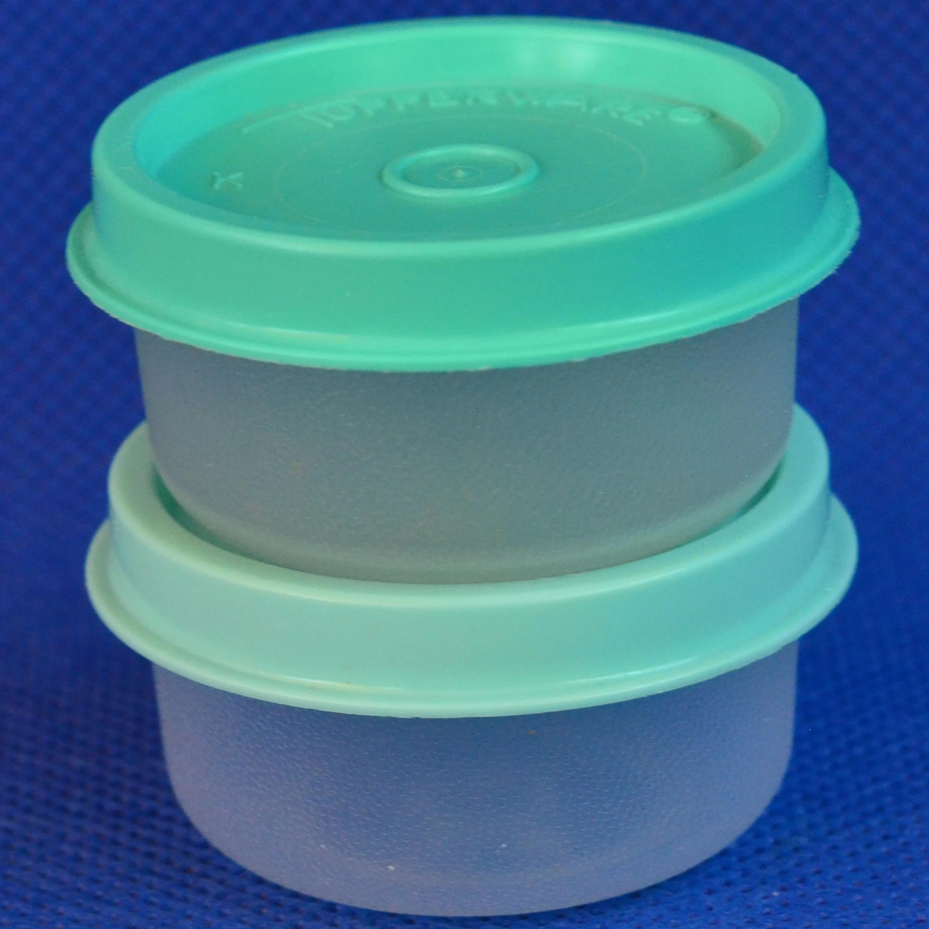 CHOICE of Vintage Tupperware Smidgets 1 oz Miniature Containers #1463 - Mini Pill Box - Travel Container - image 4