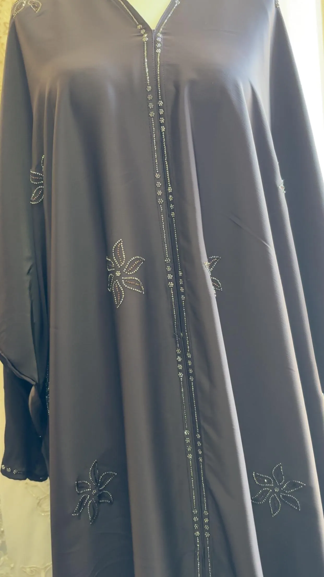 Luxury Mauve Open Front Dubai Abaya with Crystal Embellishments, Button Closure Modest Abaya for Ramadan & Eid, Elegant Muslim Women Abaya - image 5