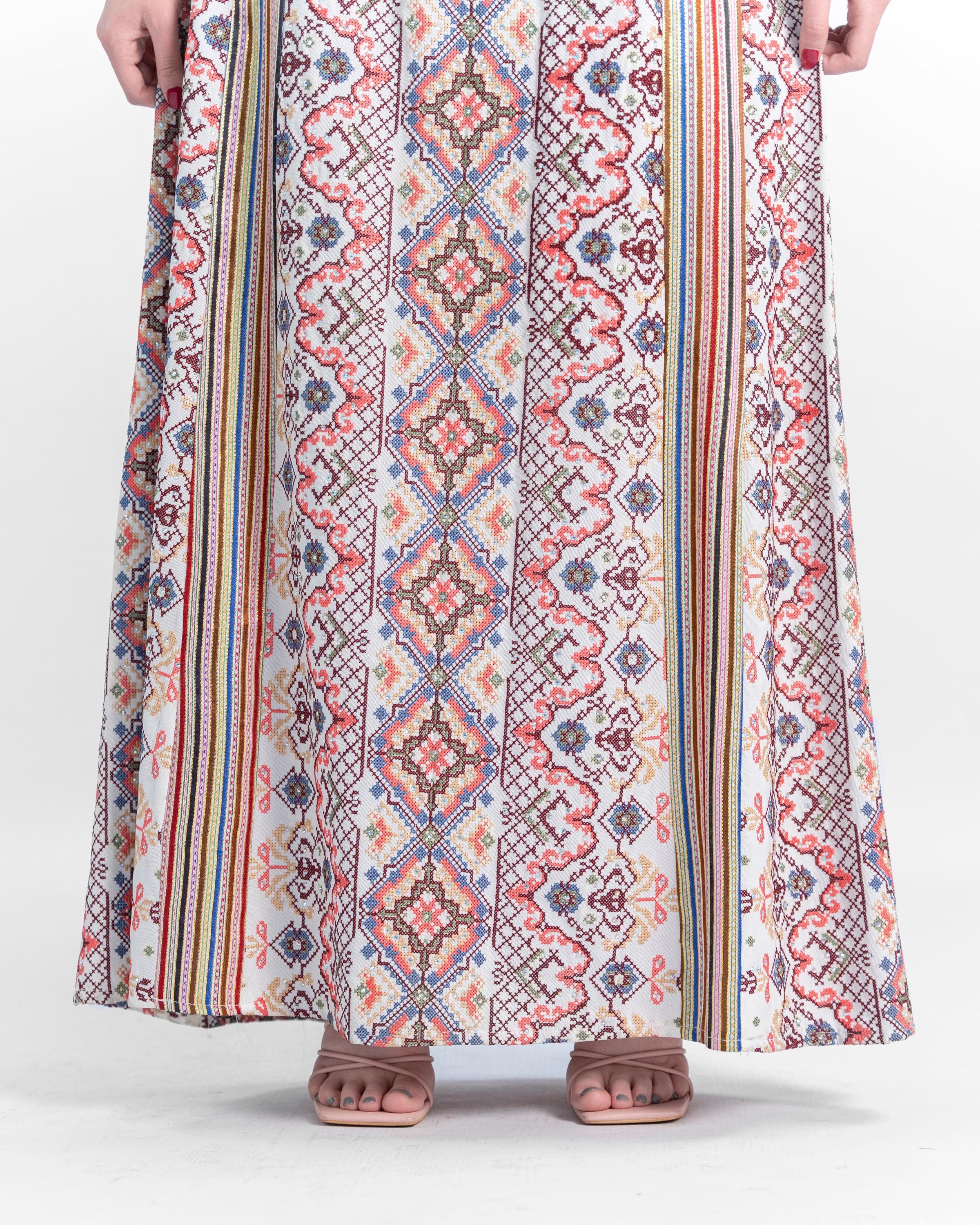 Tulkarm Heritage – Embroidered Palestinian Thobe - image 5