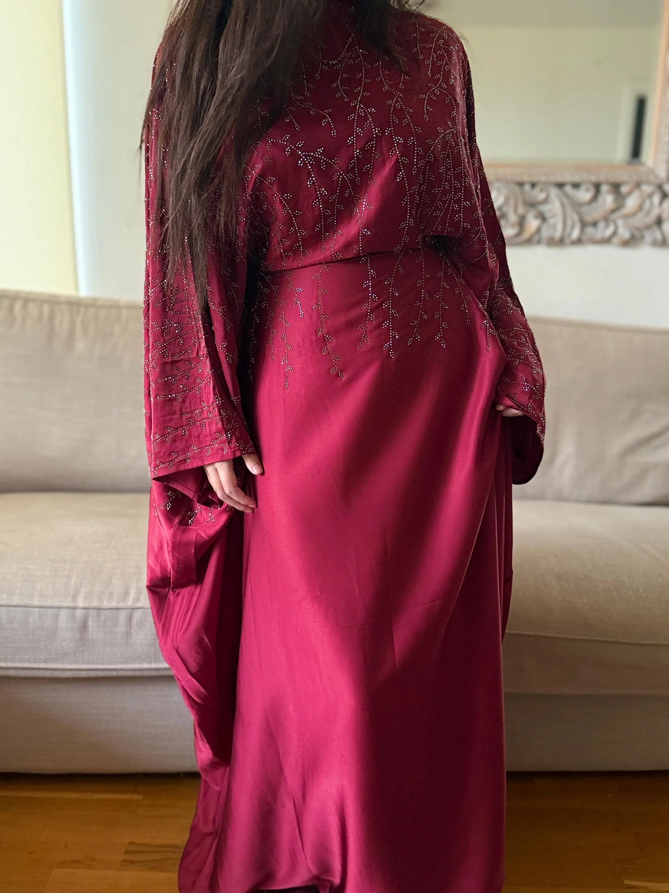 Elegant Embellished Satin Abaya: Islamic Evening Dress with Hijab - image 4
