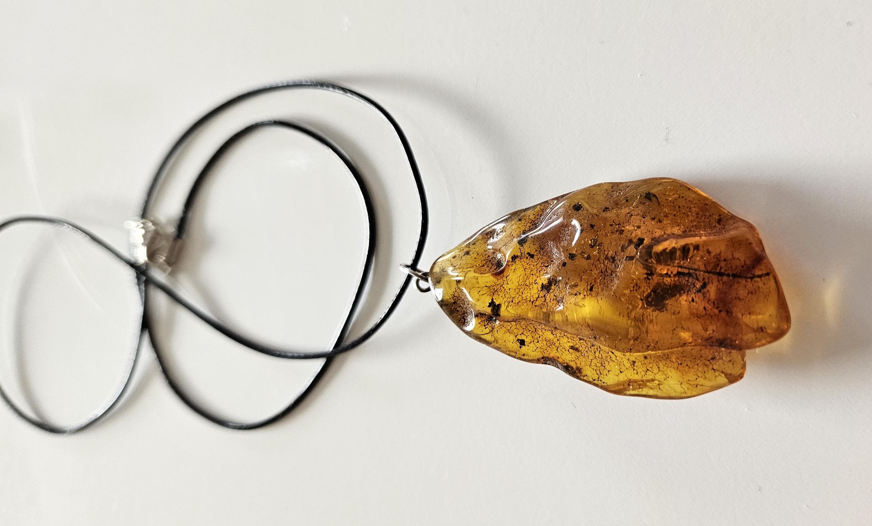 Baltic amber pendant, big size, 10 gr / 0.35 oz, silver