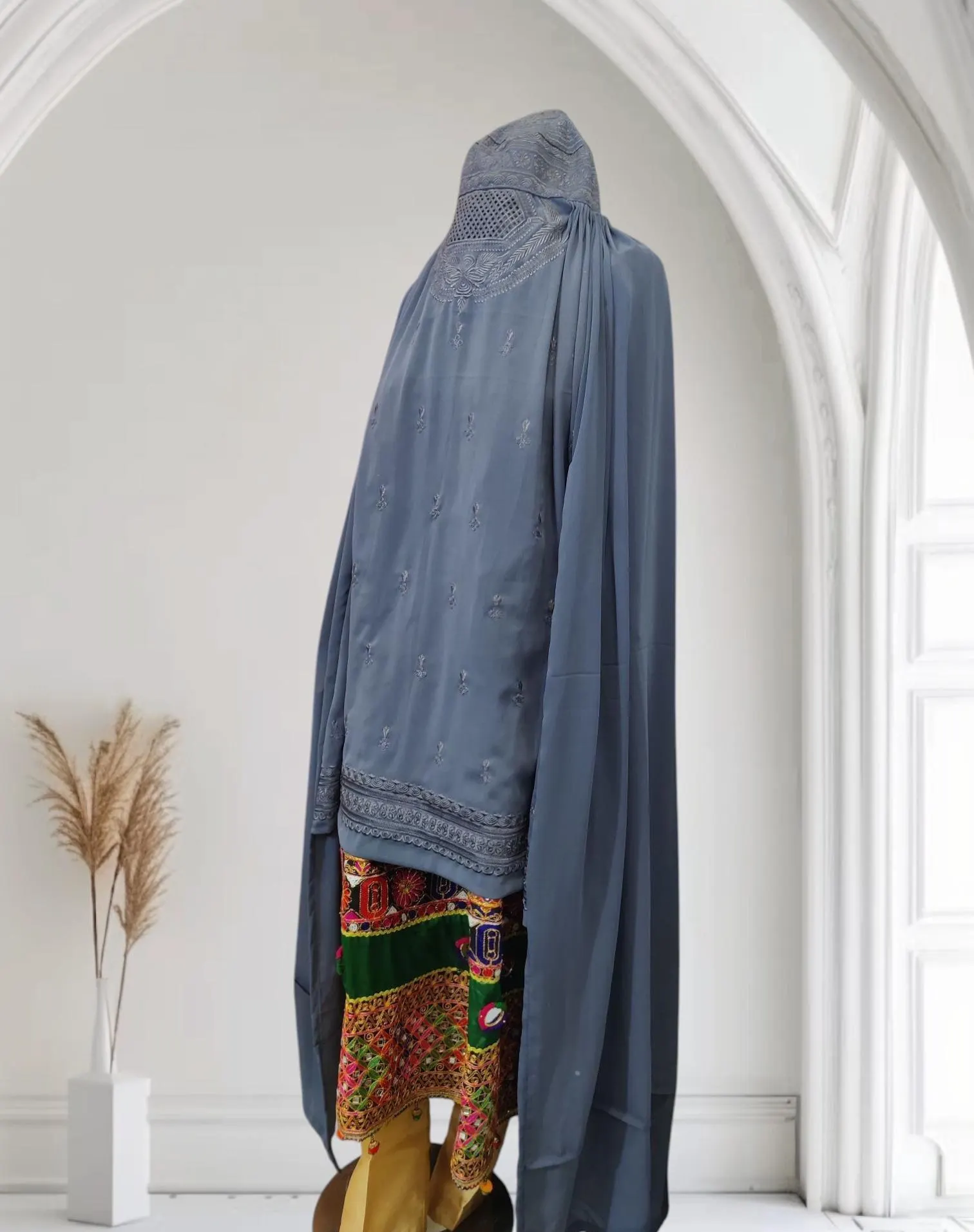 Afghan Ladies Traditional Islamic Abaya - Muslim Women Veil, Topi Burka, Khimer, Woman Niqab Black, Brown - image 4