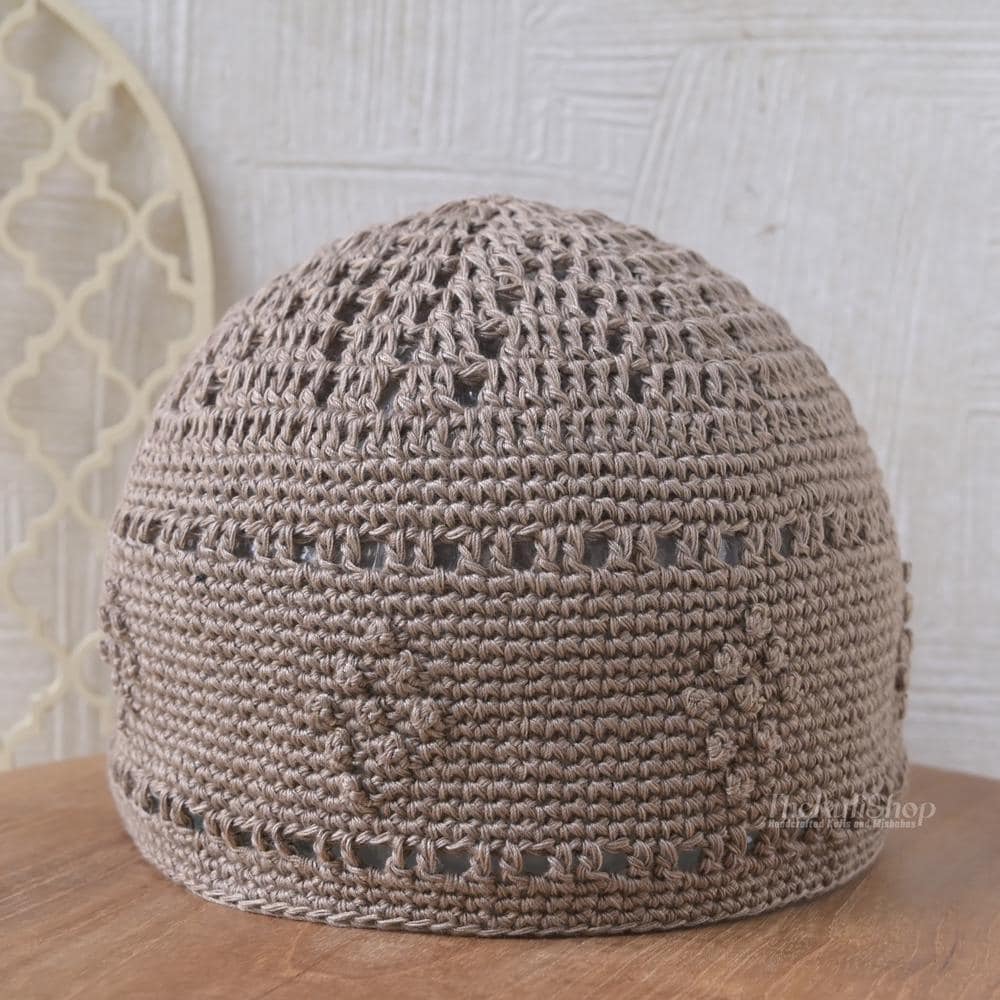 Handcrafted Crochet Kufi Prayer Skull Cap – Light Brown Stretch Fit Handcrochet Open-Weave Yemeni Simple Diamond Knots Design -Muslim Rosary