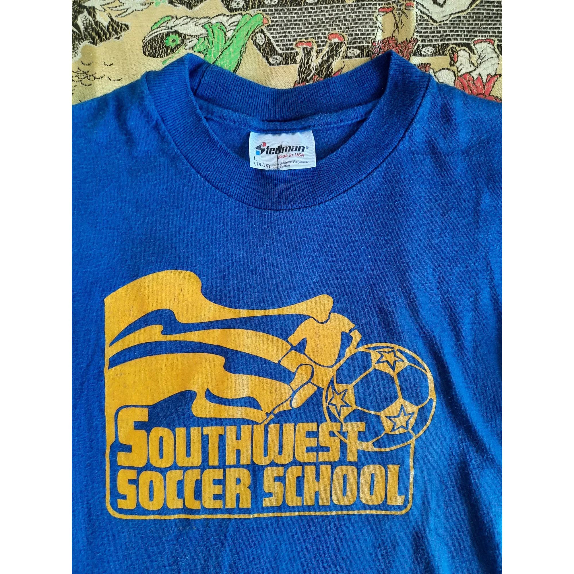 Boys Large Tshirt Vintage 80s Southwest Soccer School Kids Blue Single Stitch