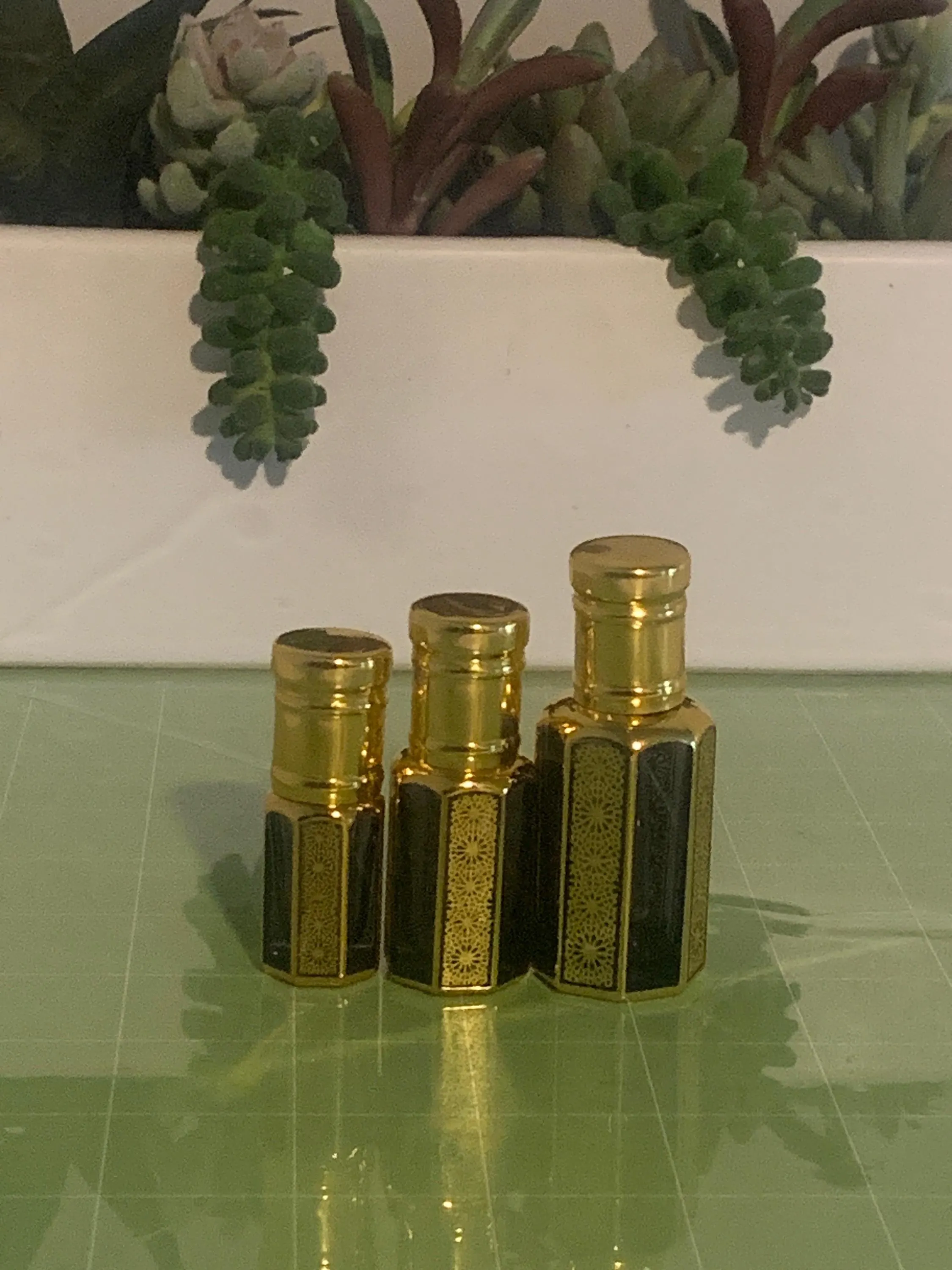 Amber Absolute Perfume Oil | Resinous Balsamic Smoky Scent - image 3