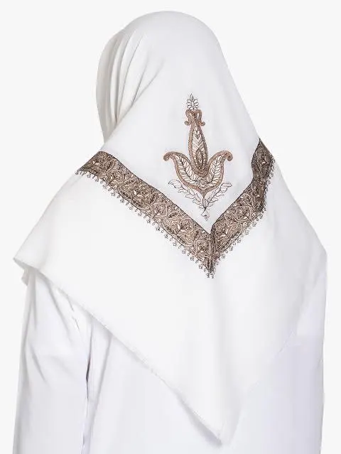 White Yemeni Shemagh | Arabian Keffiyeh Scarf | Traditional Islamic Headwear - image 3
