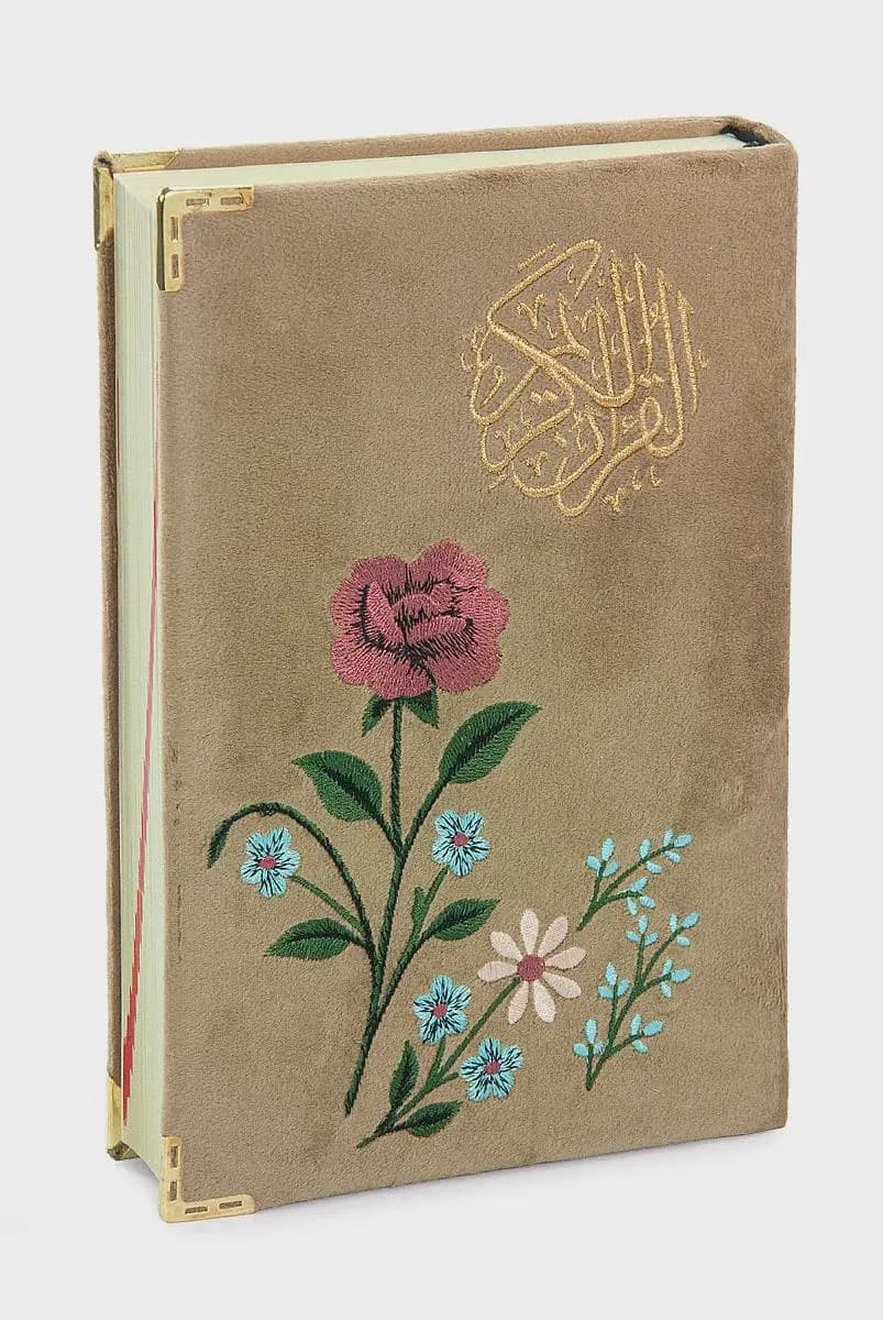 Embroidered Velvet-Covered Quran with Rose Motif; Medium Size Arabic Quran, Easy-to-Read, Prayer Holy Coran - image 3