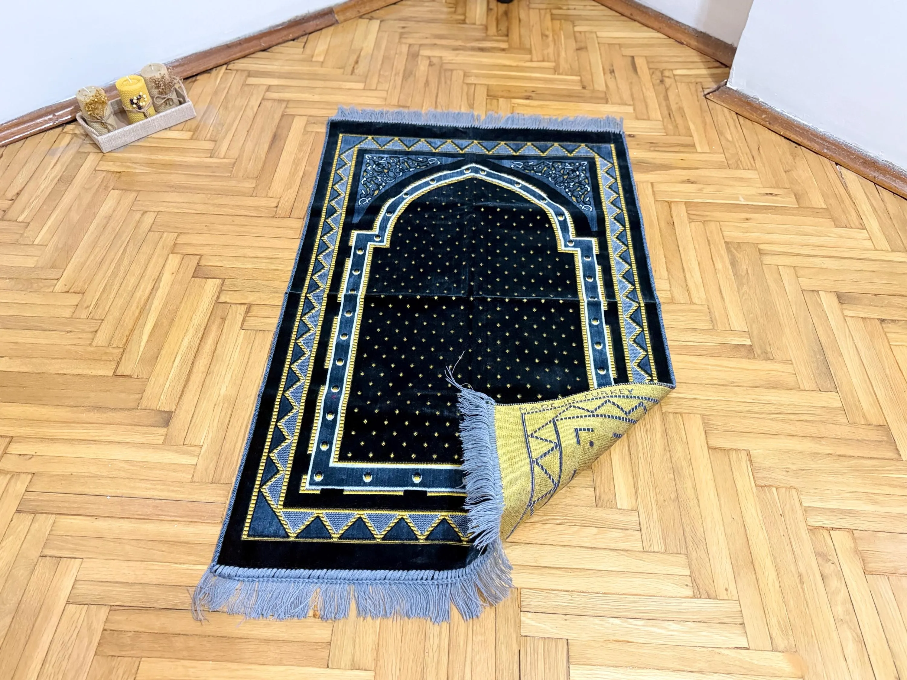 Gray Simple and Elegant Looking Velvet Prayer Mat Set; Muslim Prayer Rug, Lectern, Sejadah - image 5