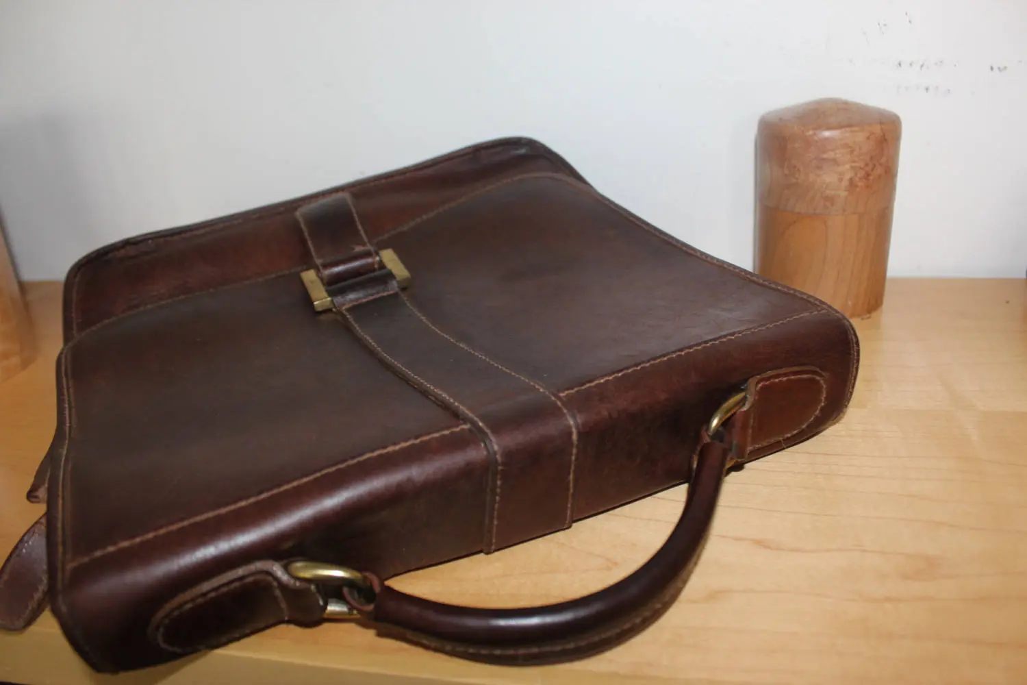 Vintage G.H. Bass Leather 11" Briefcase Organizer Bag - iPad Heavy Metal Zippers Organizer - image 5