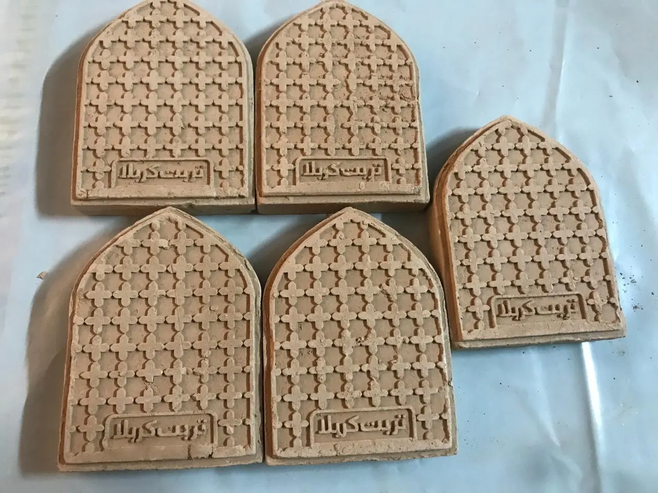 Turbah of Karbala Mehrab LARGE 4-inch 5 pc | Original Khak-e-Karbala Sajdagah | Shia Islamic Prayer Tablets Muslim dua gift Praying majlis - image 3