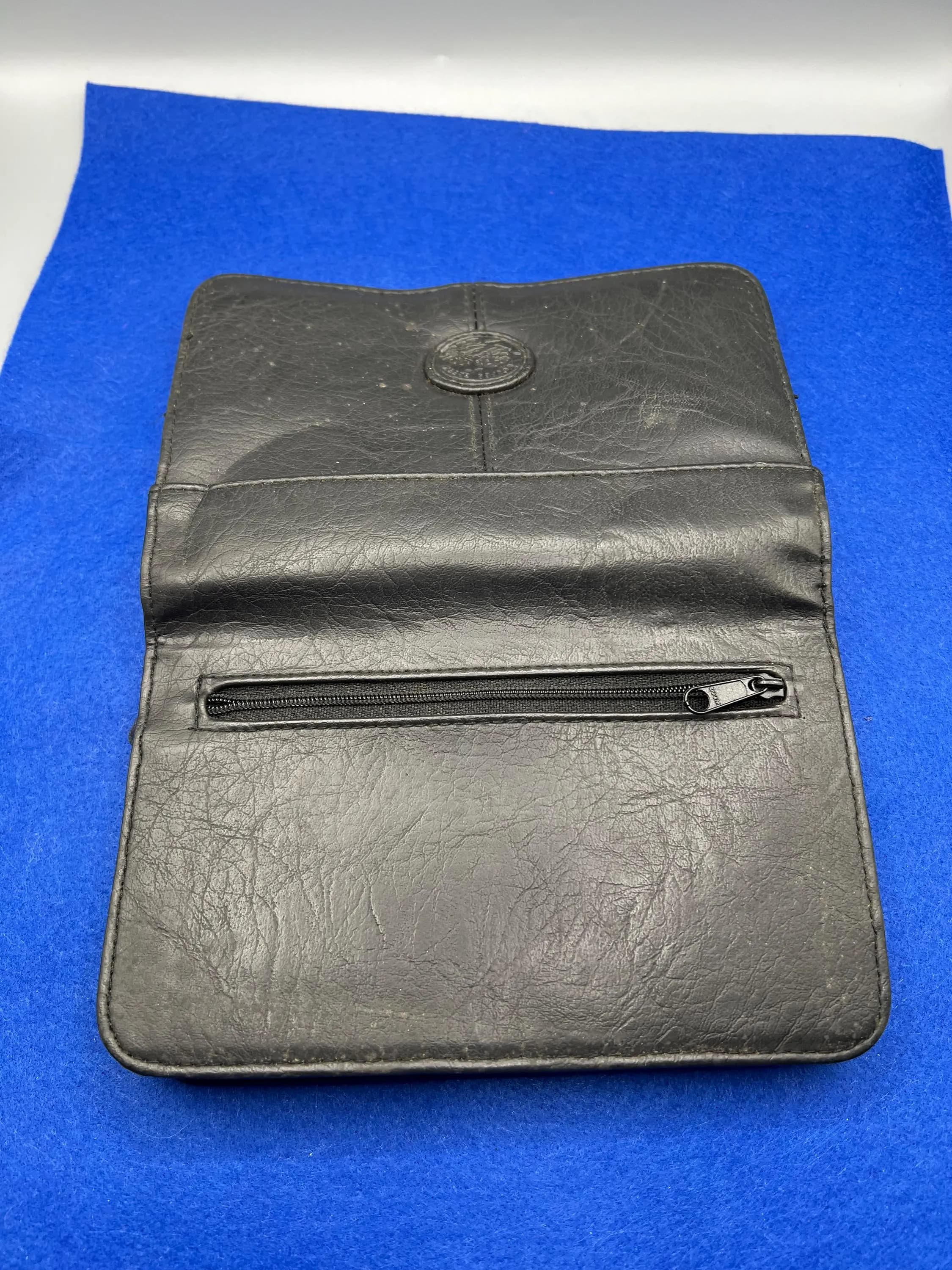 Vintage Copper Creek Black Leather Purse or Clutch - image 5