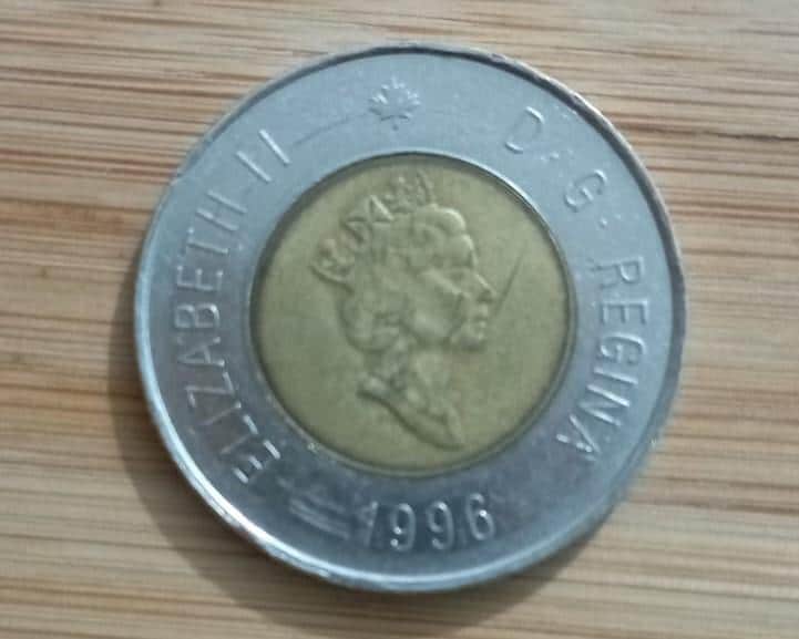 1996 Canada 2 Dollar Coin Elizabeth II D.G. Regina Toonie | Vintage Canadian Coin | First Year Issue | Coin Collector Gift