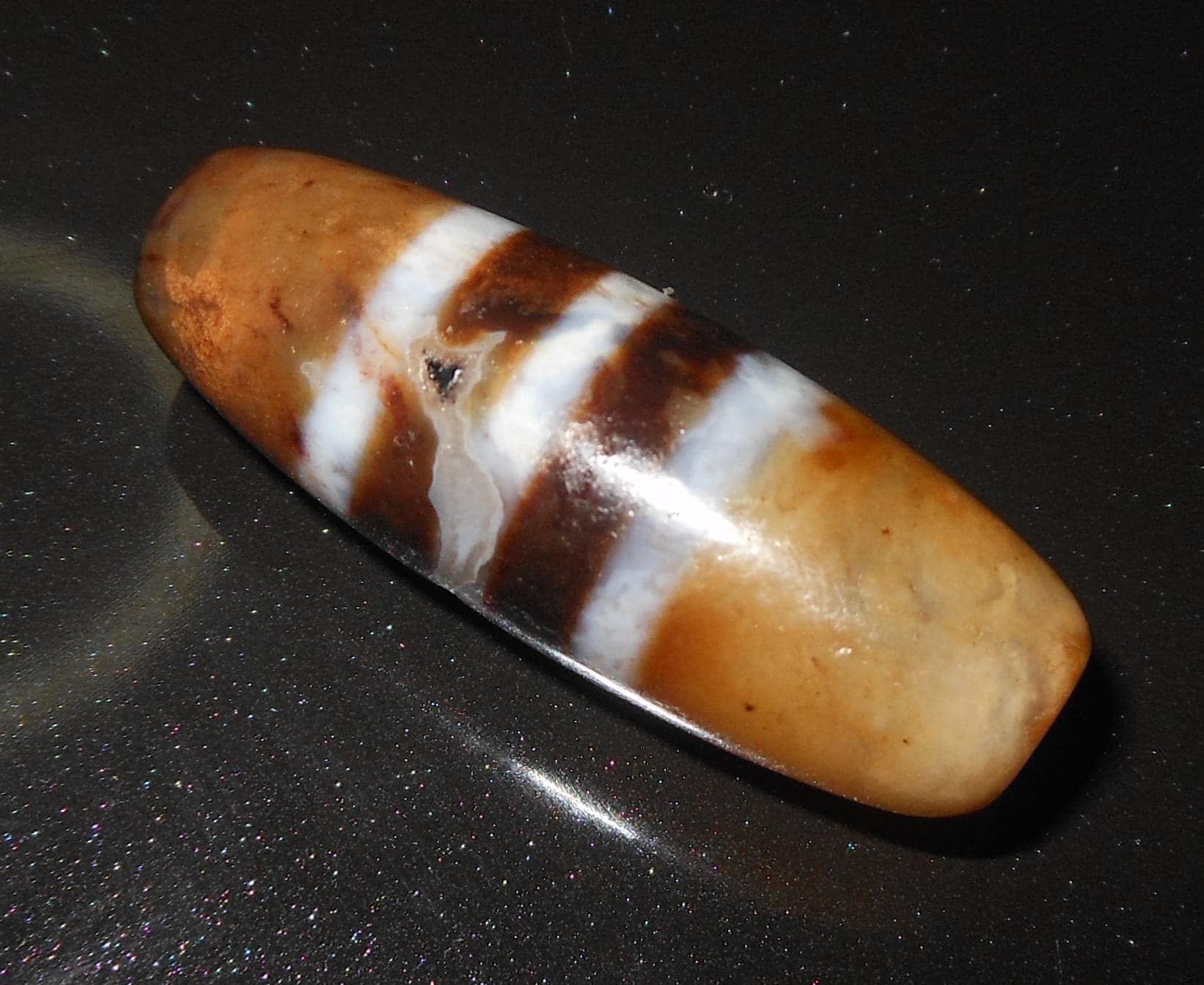 no. 95 - Chung Dzi - Chumzi - Amuleto Dzi Tibetano - Tibetische Dzi Amulett