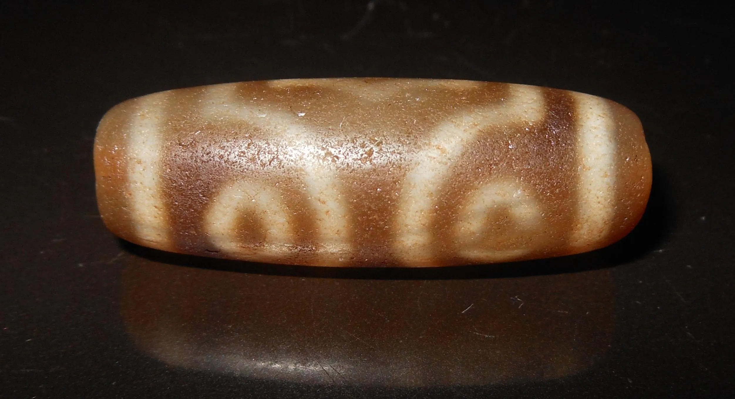 no. 97 - Tiger Skin - Three Eyes - Tibetan Dzi Amulet - Amuleto Dzi Tibetano - Tibetische Dzi Amulett - image 3