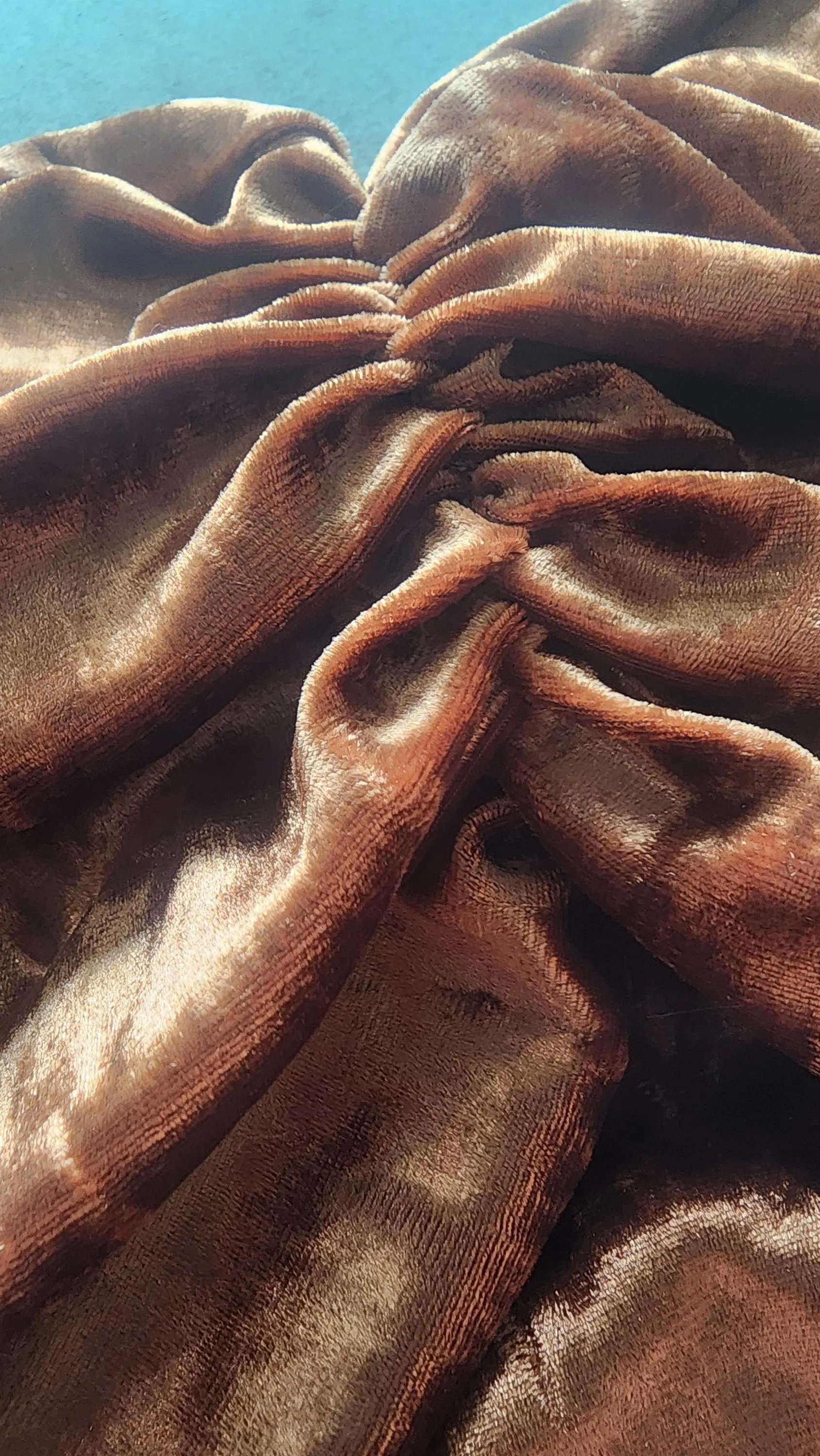 Light brown velvet pleated tuban - image 3