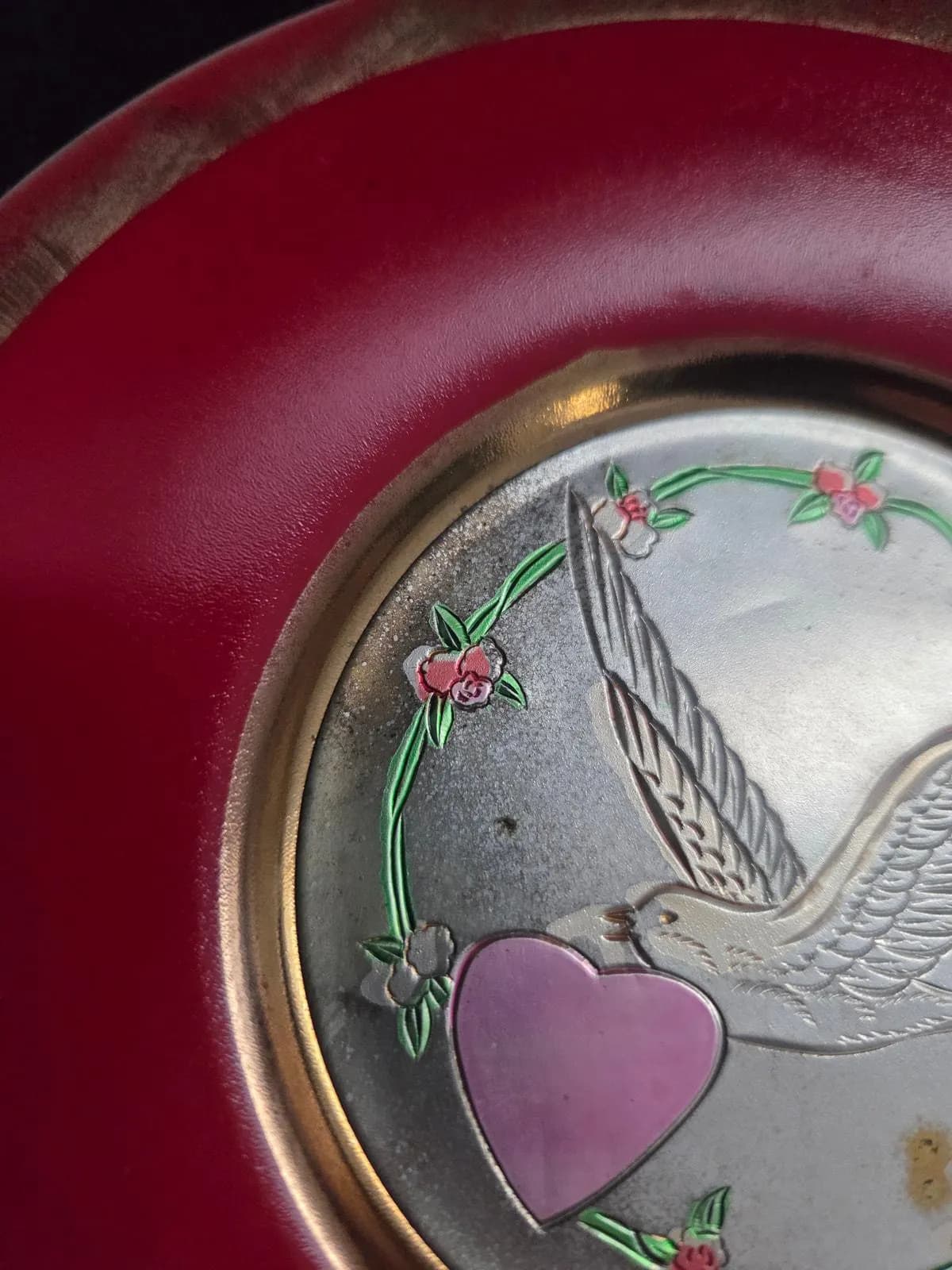 Pair Valentine Art of Chokin Red Plates 6" Dove & Floral Jamestown China - image 5