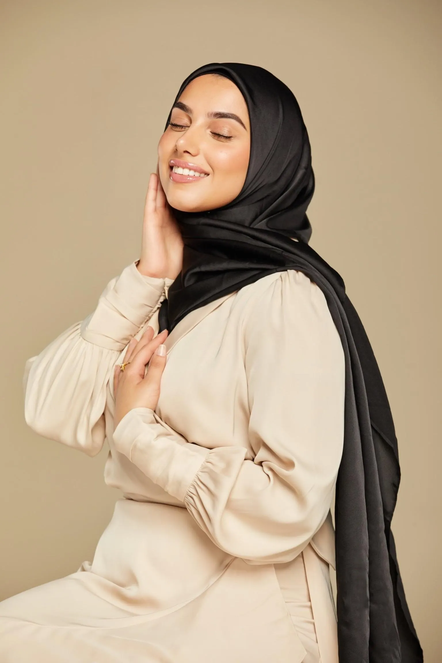 Satin Luxe Hijab - Midnight Black - image 5