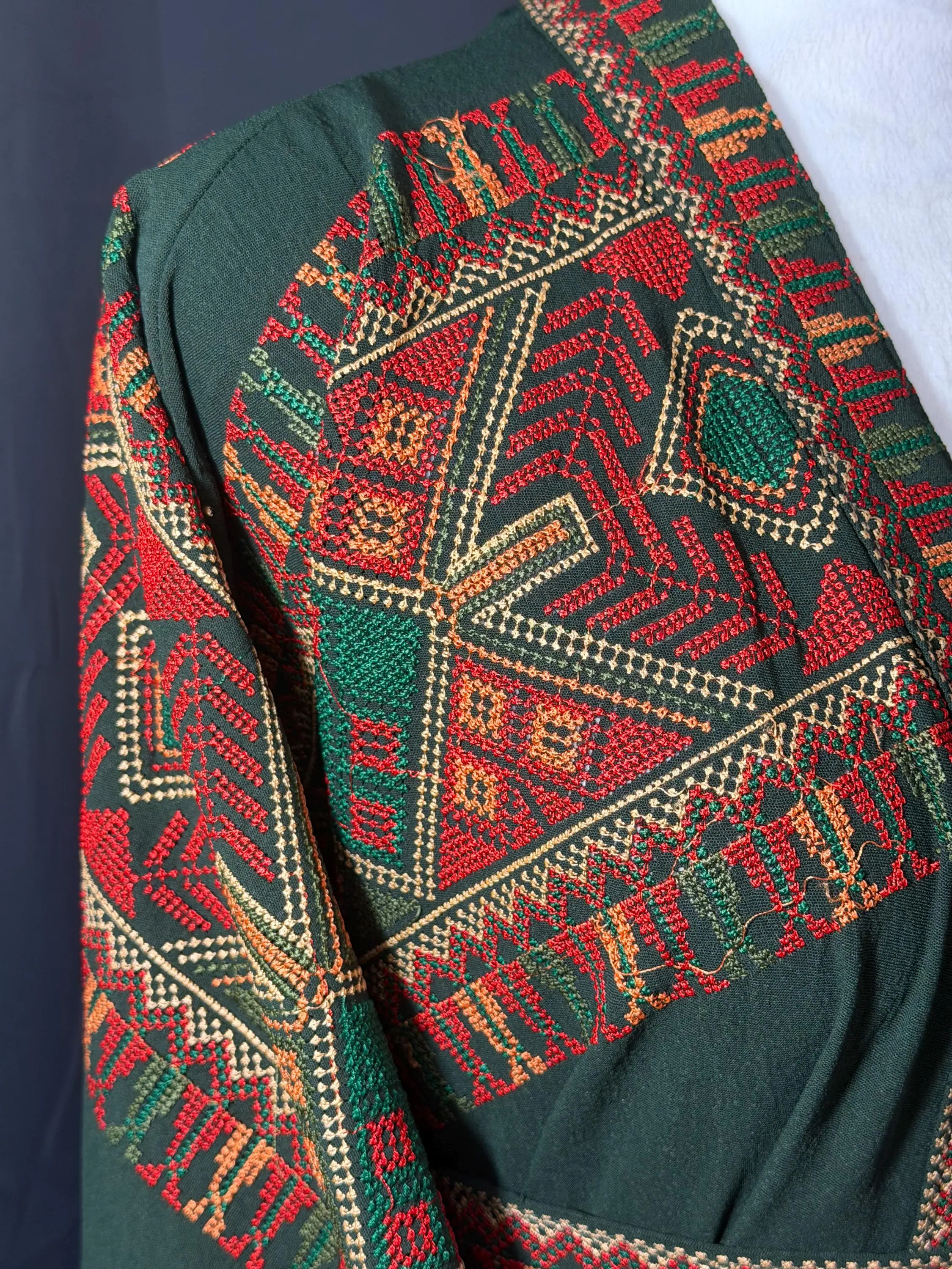 Tatreez Embroidered Bisht Abaya, Palestinian Open Kaftan, Luxury Eid Abaya - image 3