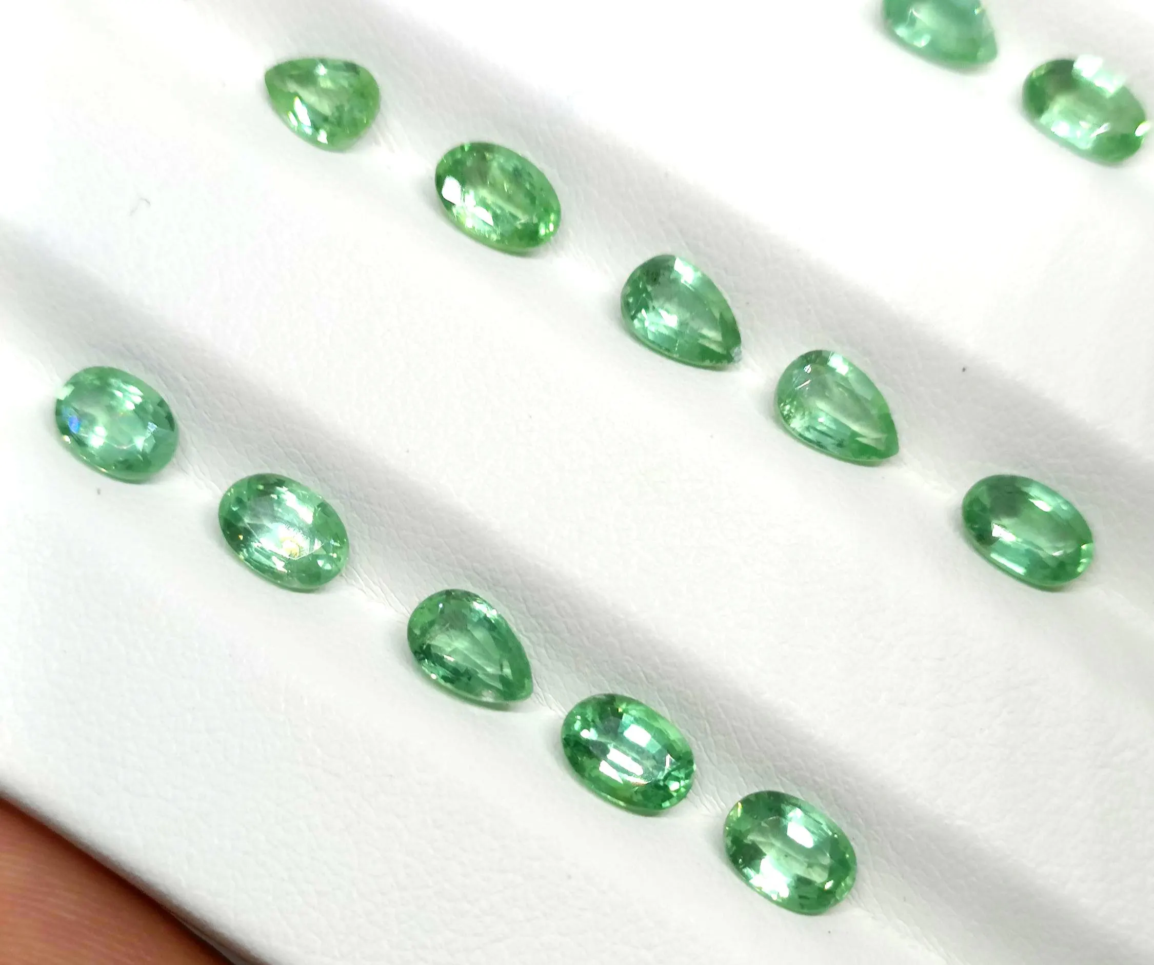 Natural Green Kyanite Gemstone Faceted 6x4mm Oval Pear Emerald Cut - image 4
