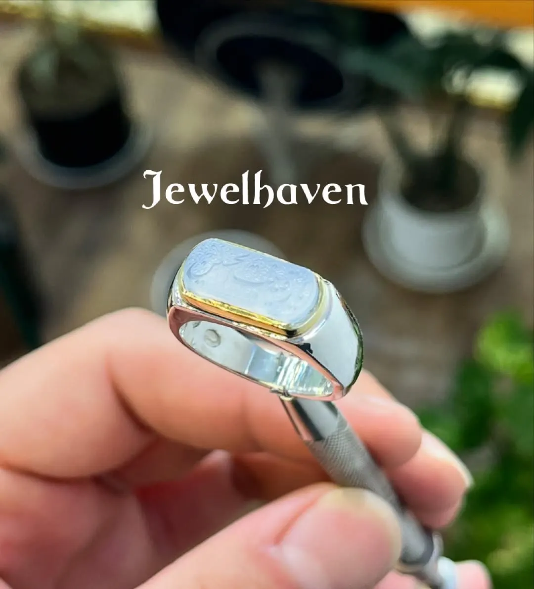 White Aqeeq Yemeni Agate Ring: Islamic Calligraphy 925 Sterling Silver Signet