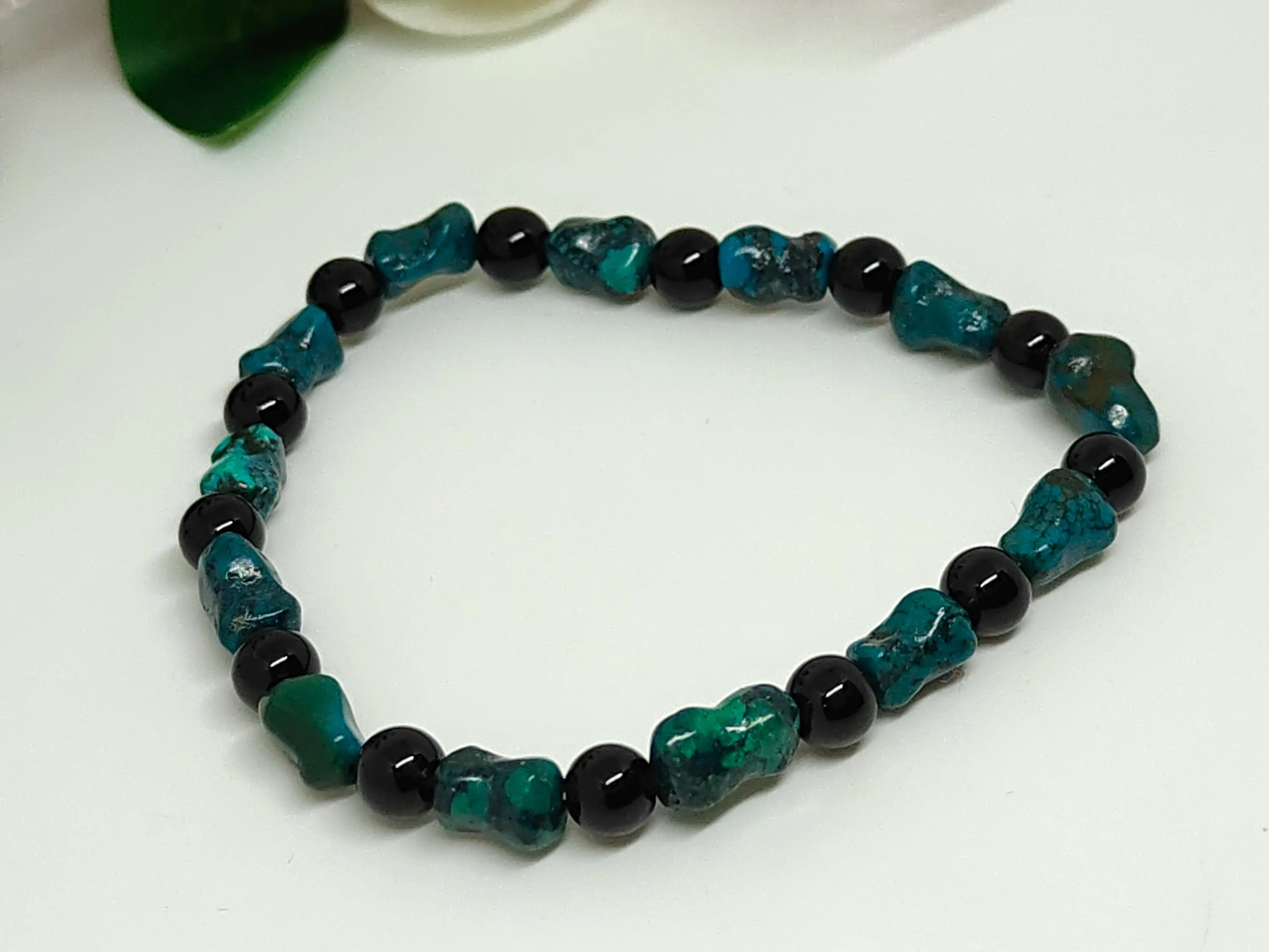 AAA Turquoise Tumble Bead Bracelet: Black Glass & Gemstone Stretch Jewelry - image 5