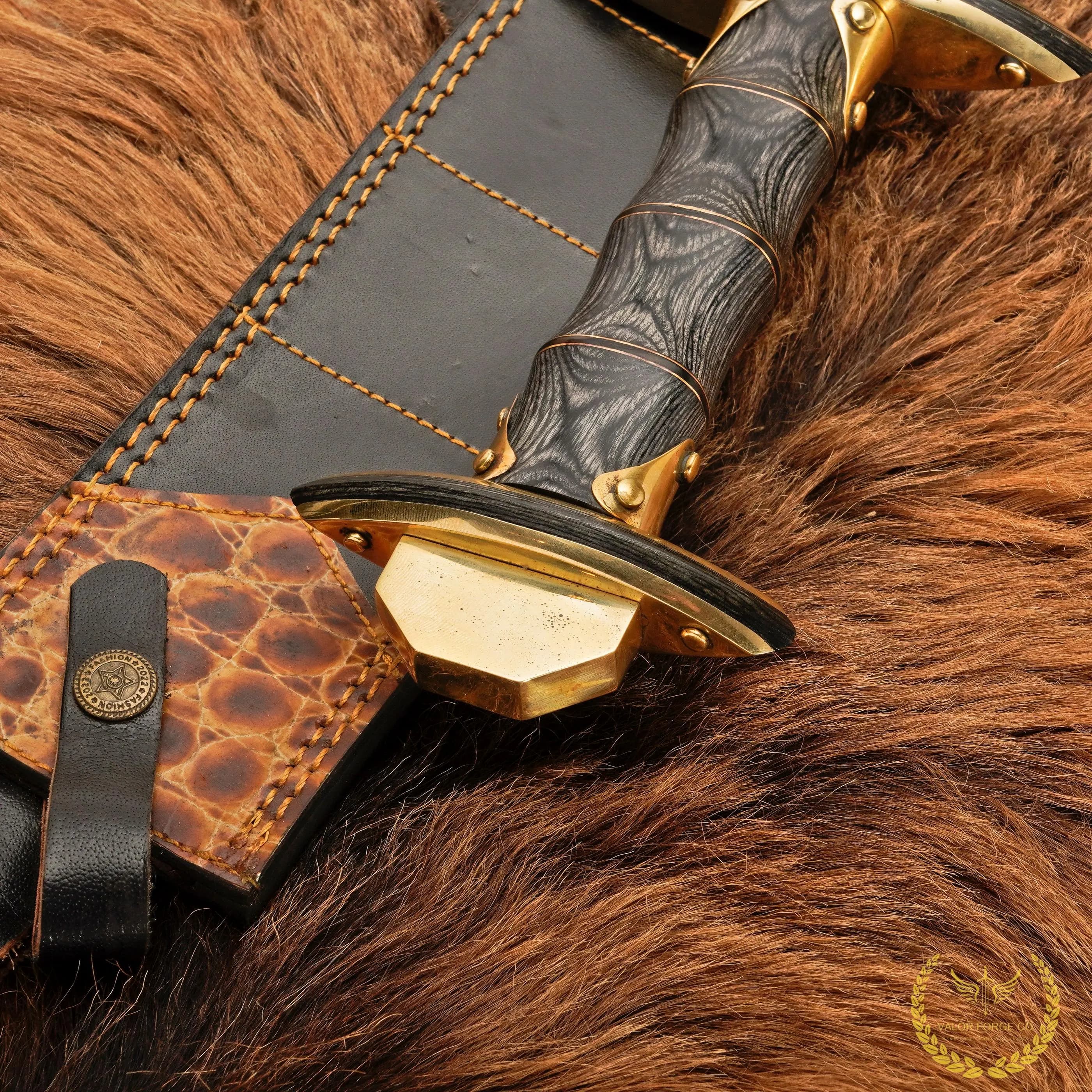 Handmade Damascus Sword with Leather Sheath, Viking Sword, Norse Collectible Display Sword, Buffalo Horn Handle - image 2