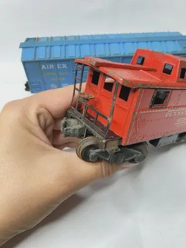 Lionel O Gauge Pennsylvania # 477618 Caboose and Airex Shipment # 6044 - image 5