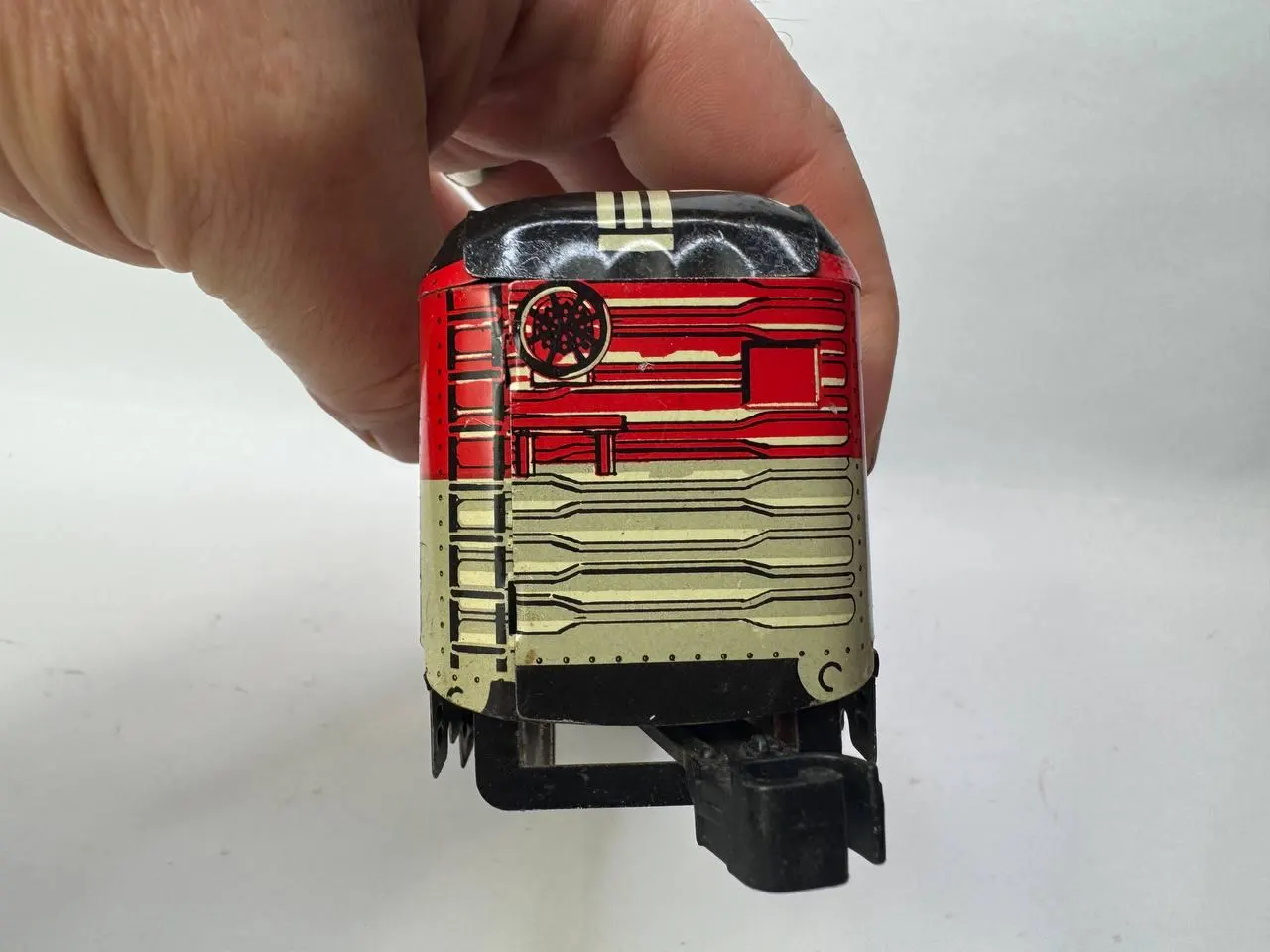 Marx No. 174593 NYC Pacemaker Boxcar - 6 inch / 4 wheel /Plastic Knuckle Coupler - image 5