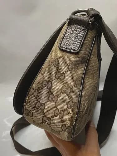 GUCCI GG Canvas Women’s Bag Flap Crossbody Shoulder Bag Brown Italy Monogram - image 2