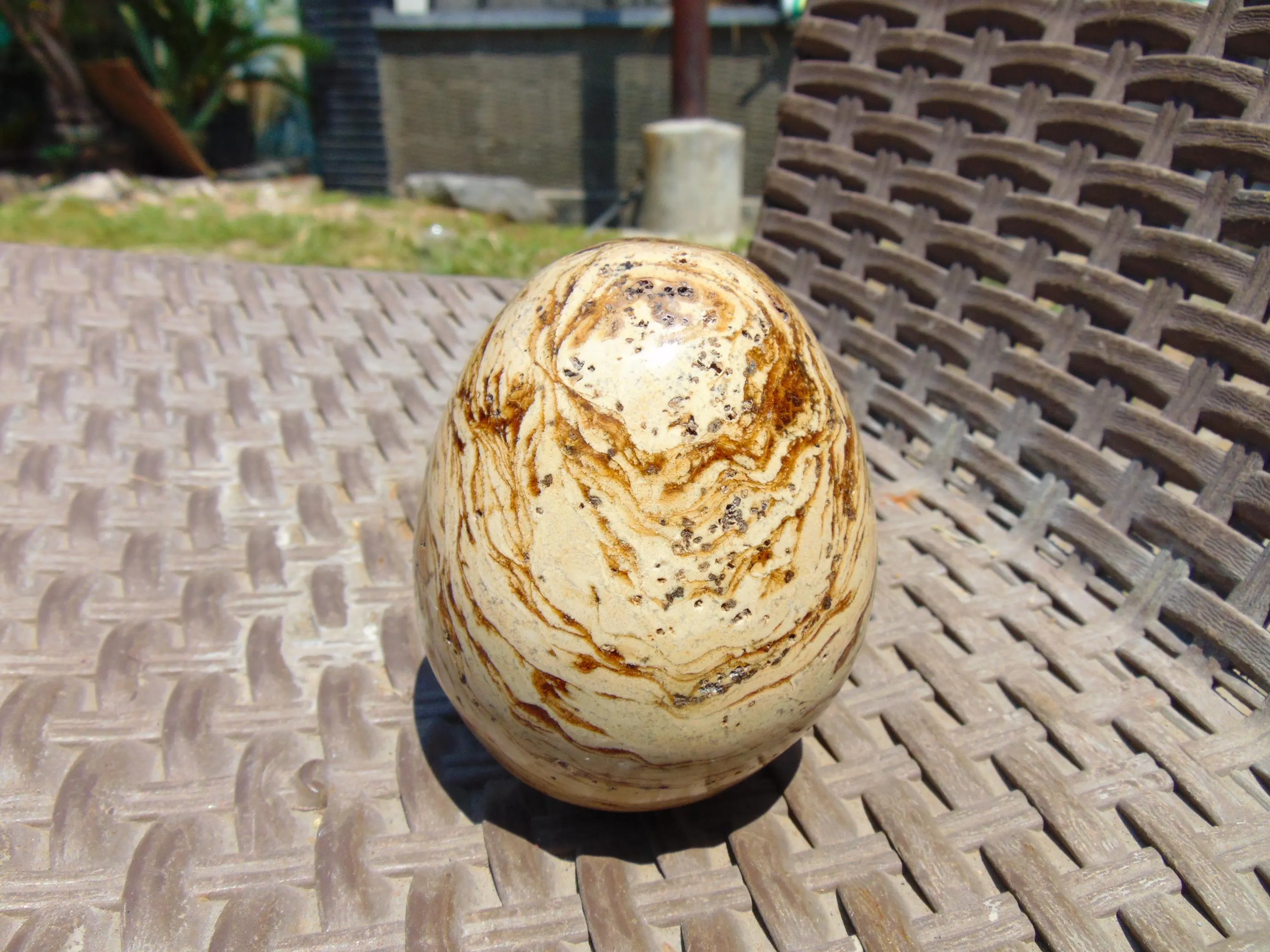 195 gr Indonesia Aromatic Perfumed Yellow Amber Egg - 80x66 mm, Natural Stone Egg, Unique Home & Altar Decor 26EX5