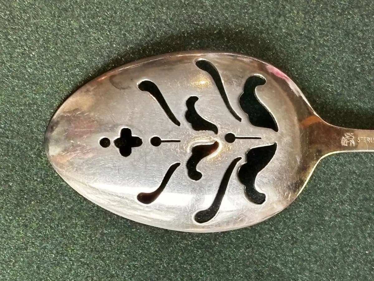 Pierced Sterling Silver Madam Jumel Olive Spoon - image 4
