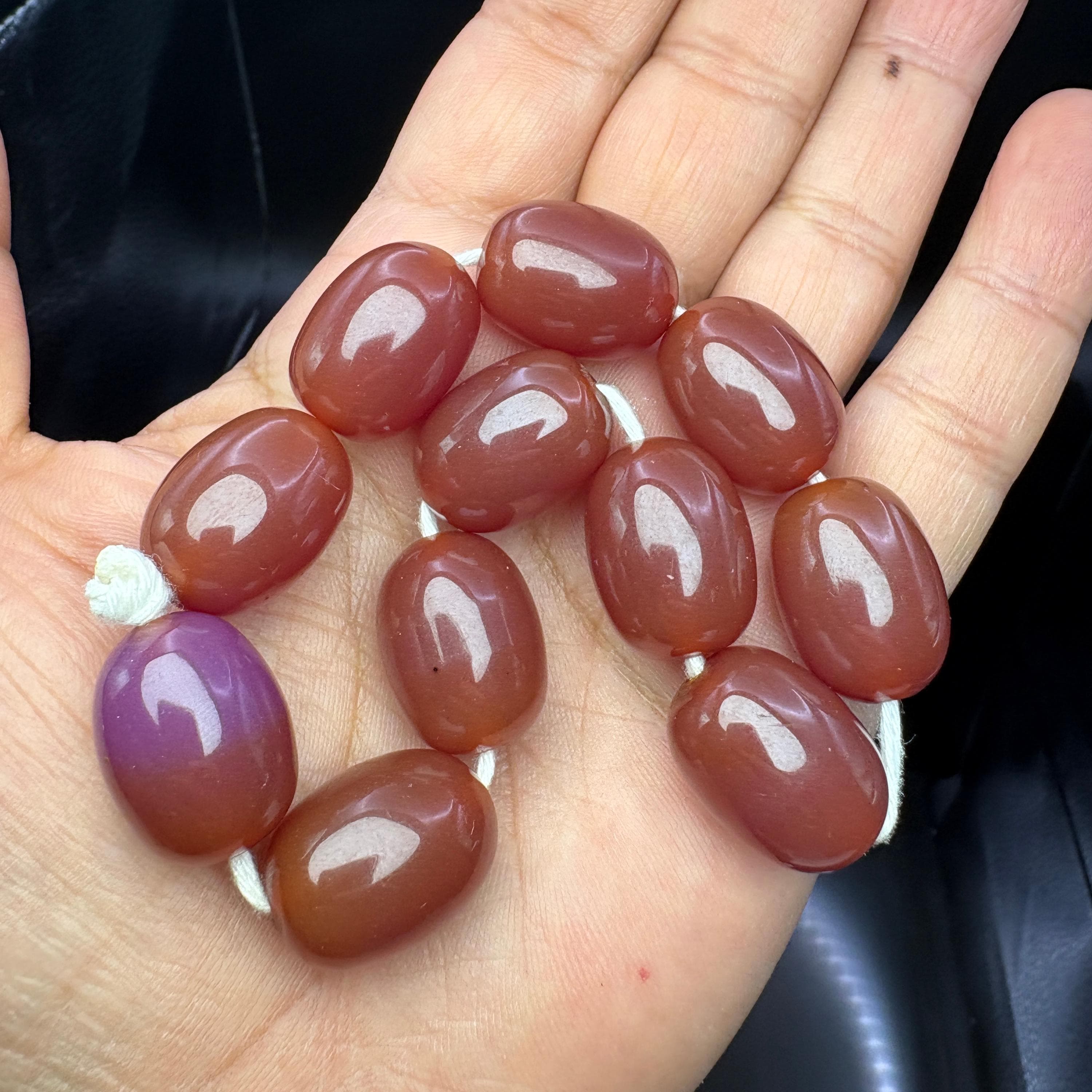1940s Vintage Catalin Bead Lot – Pink Core / Purple – Oversized – Collector Material – 11 Pieces