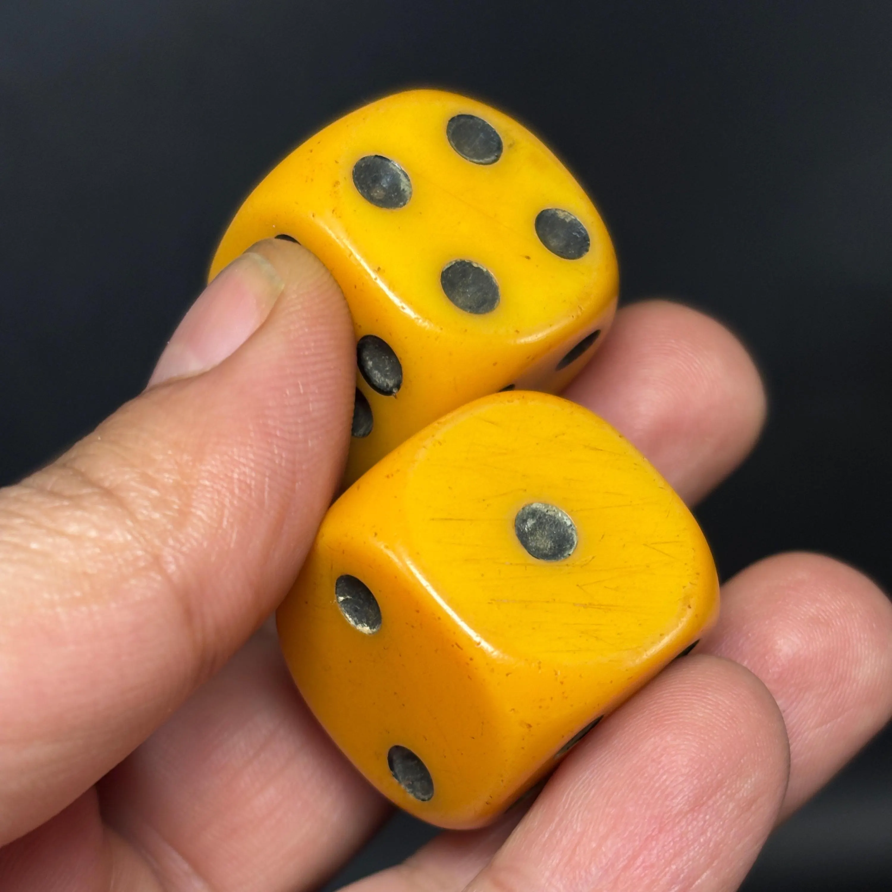 Butterscotch Bakelite Dice, Art Deco Game Pieces, Vintage Catalin Dice Pair –